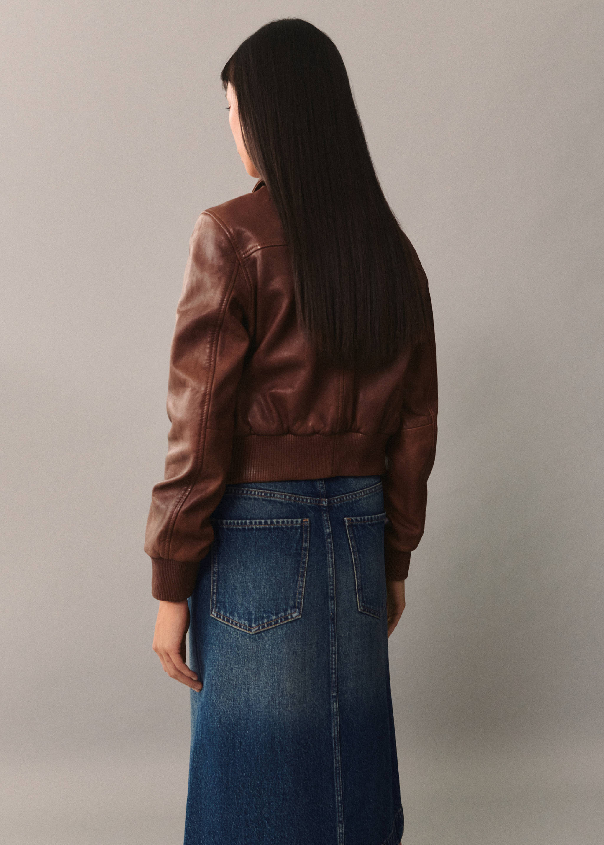 100% leather jacket - Reverse of the article