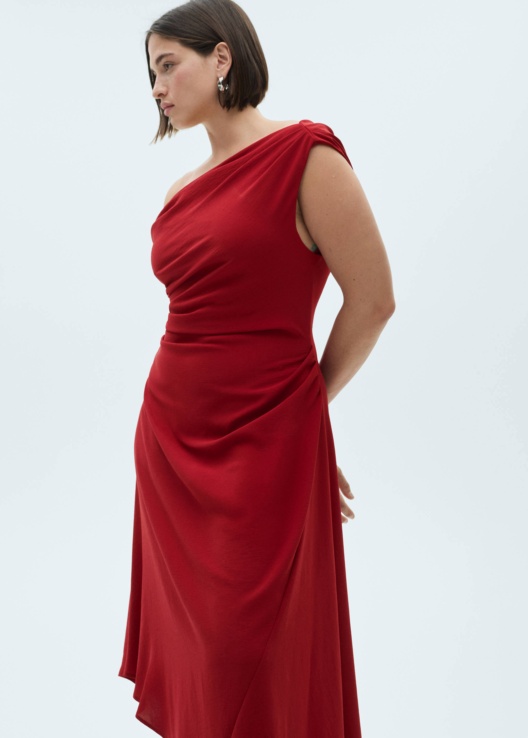 Robe asymétrique froncée - Détail de l'article 5