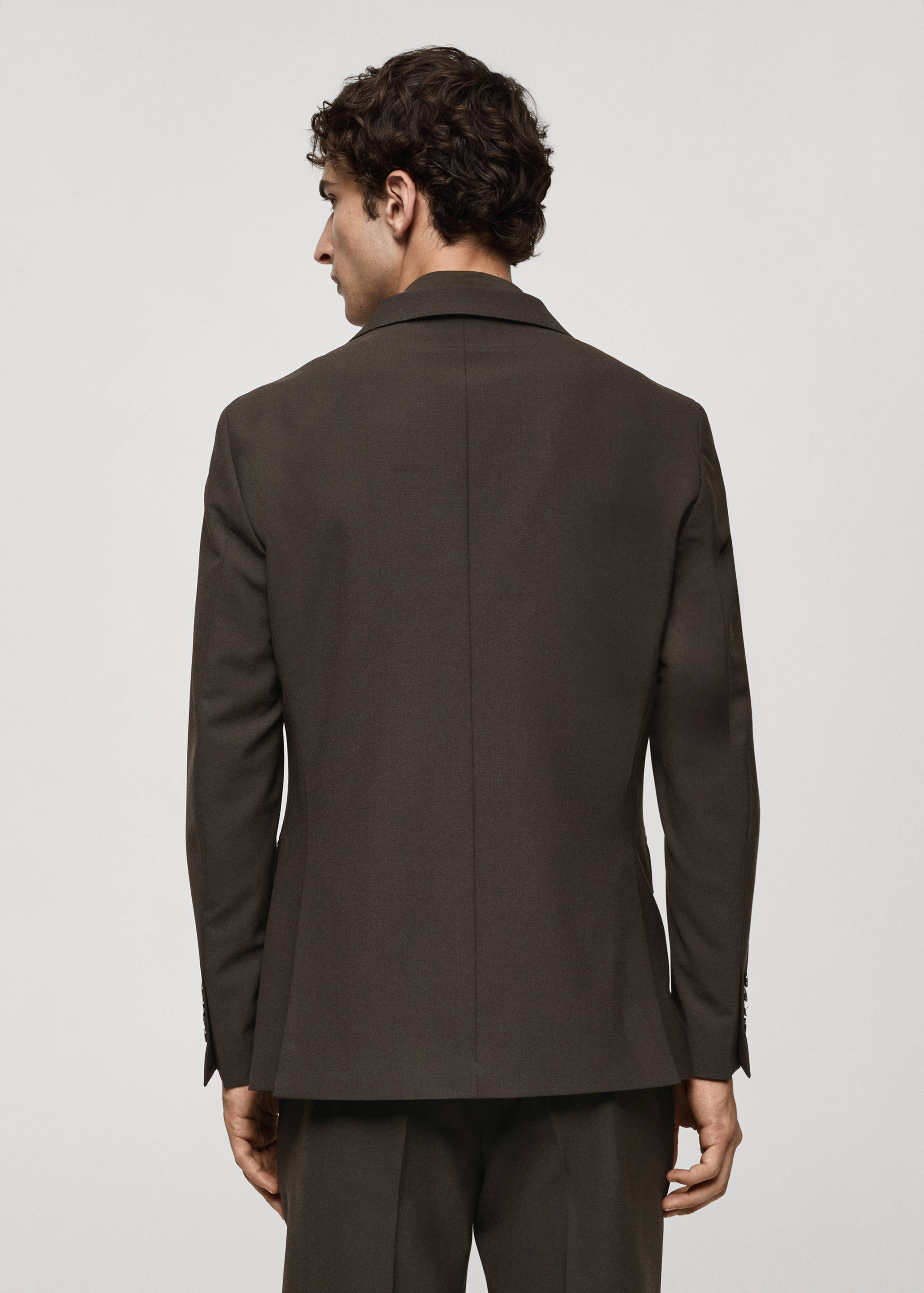 Crease-resistant wool suit jacket - Reverse of the article