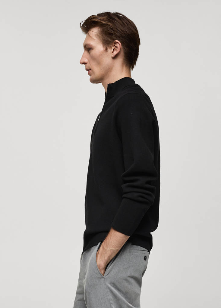 Medium-knit sweater with zip-up perkins neck — Black