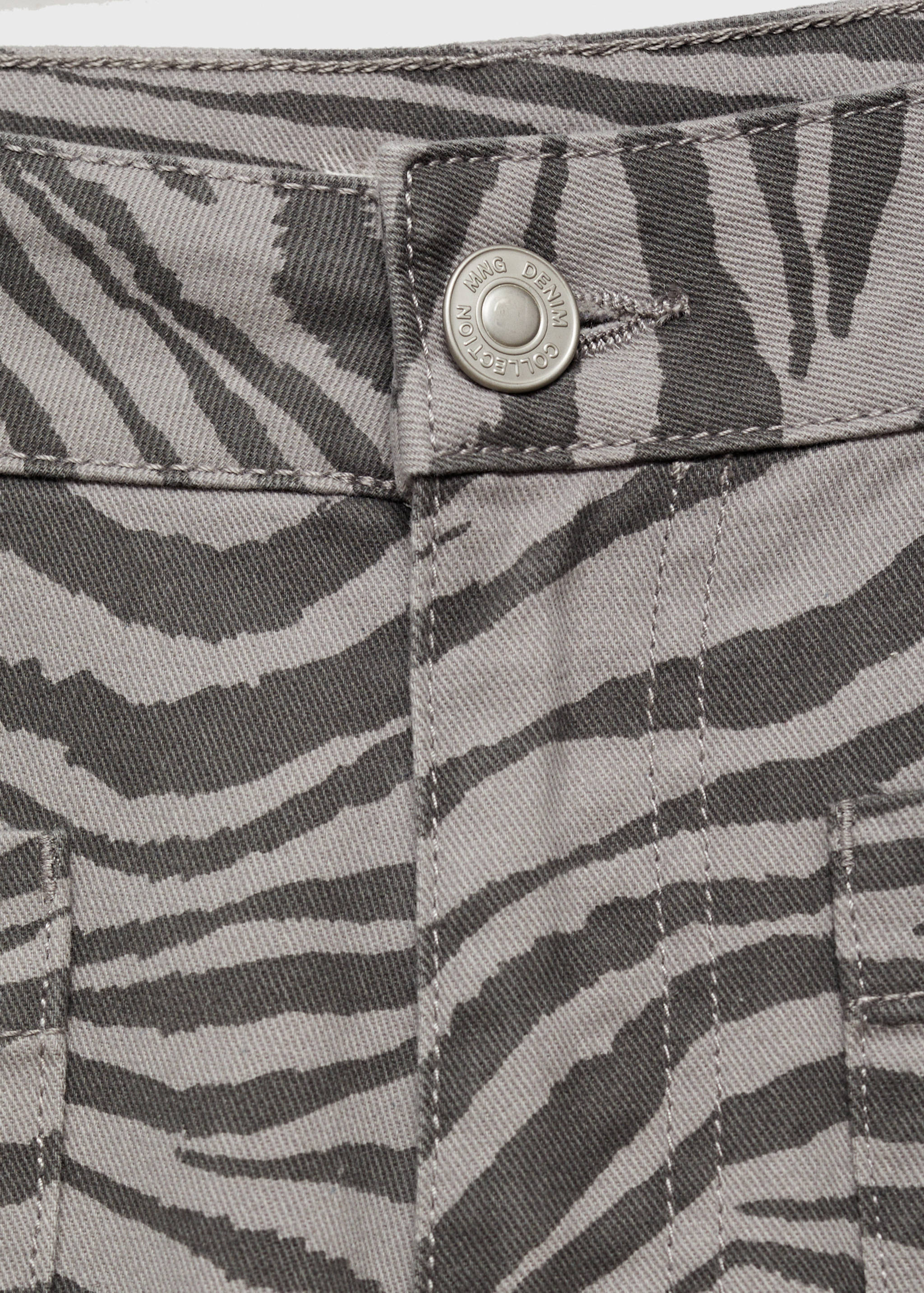 Zebra print trousers - Details of the article 8