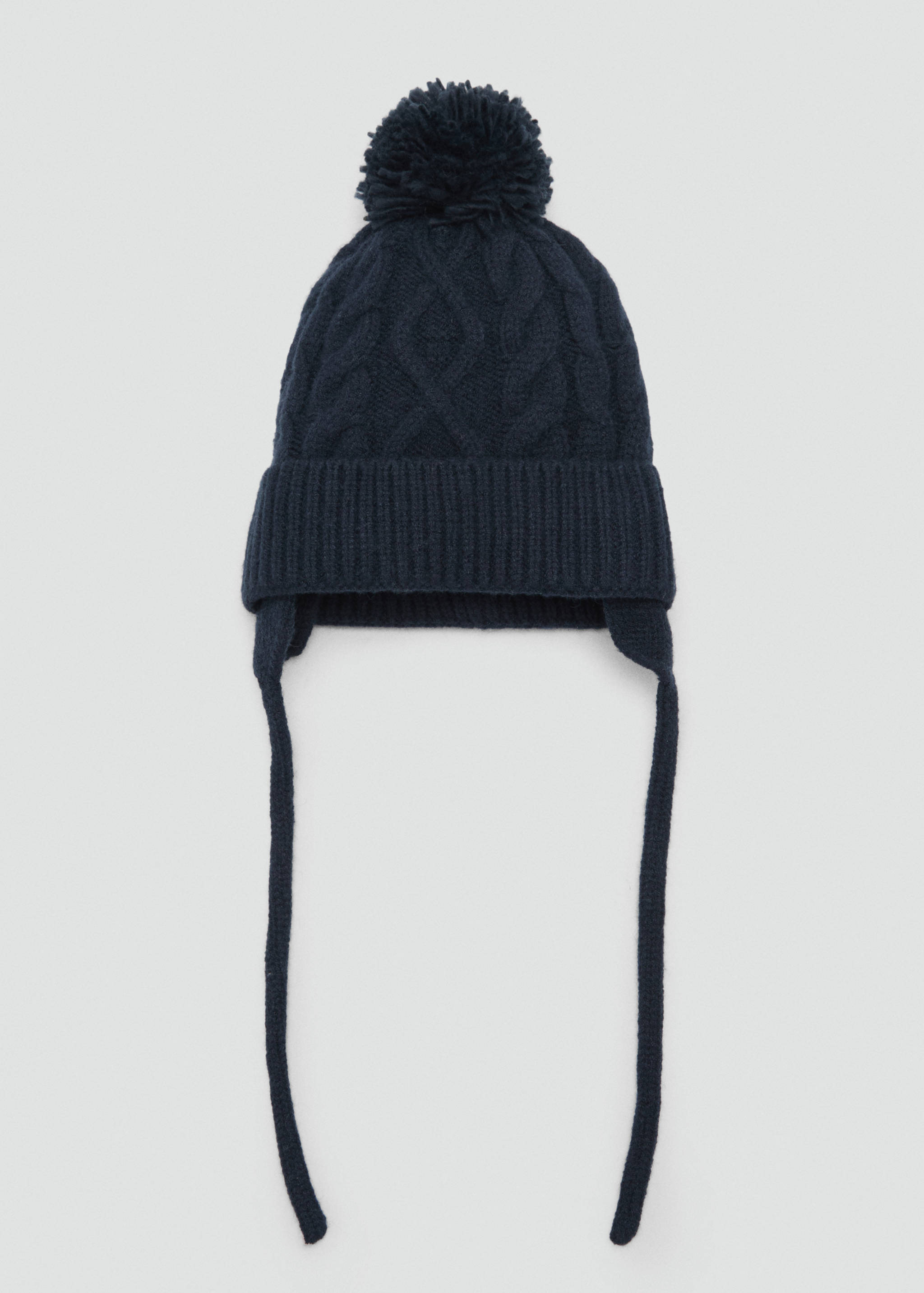 Knitted braided pompom hat - Article without model