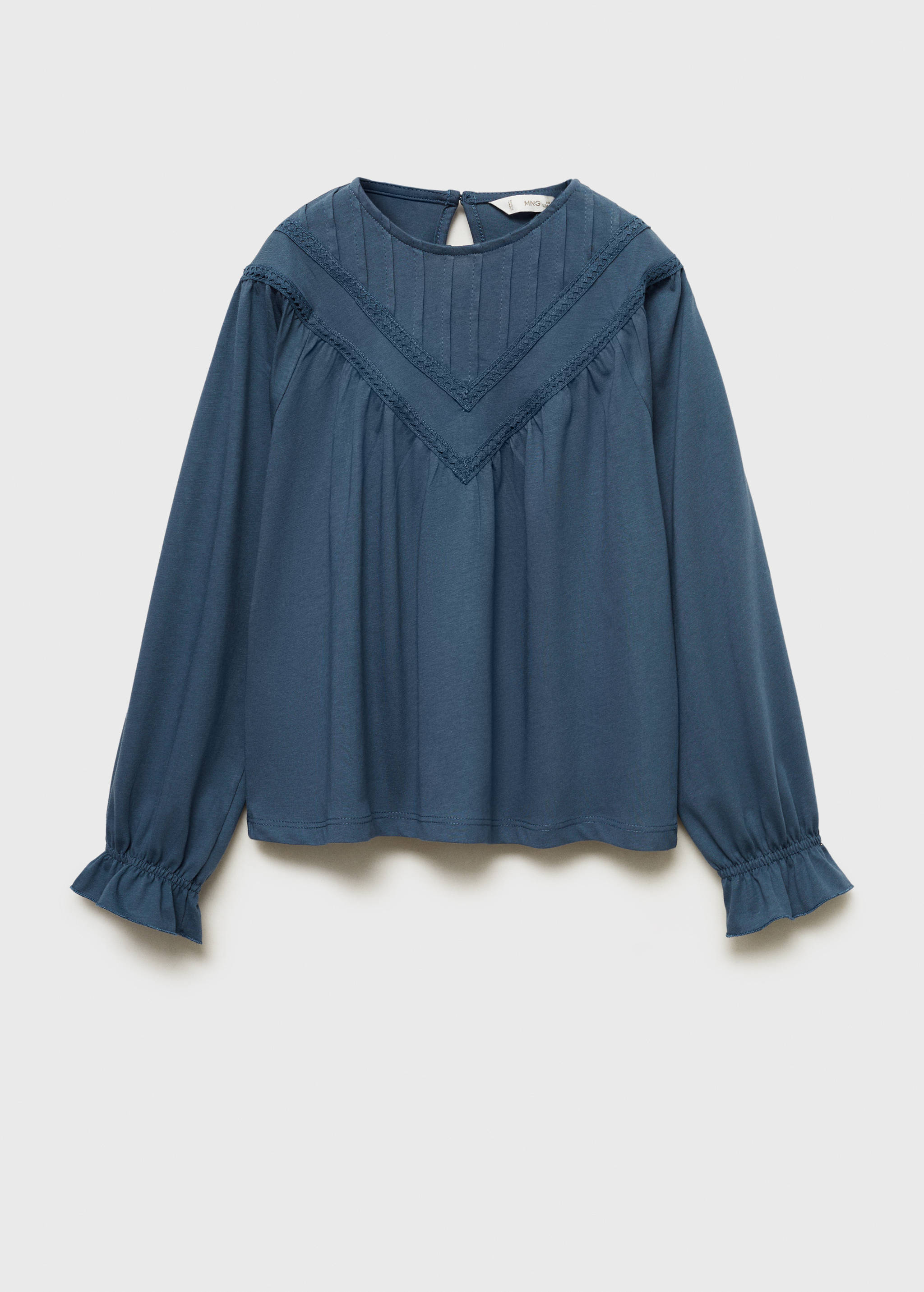 Embroidered details blouse - Article without model