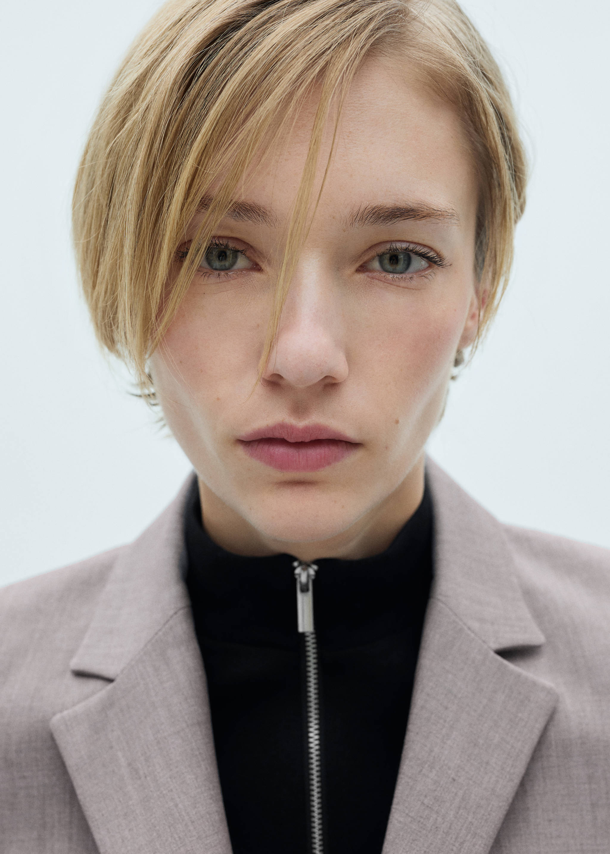 Straight-fit suit blazer - Details of the article 1