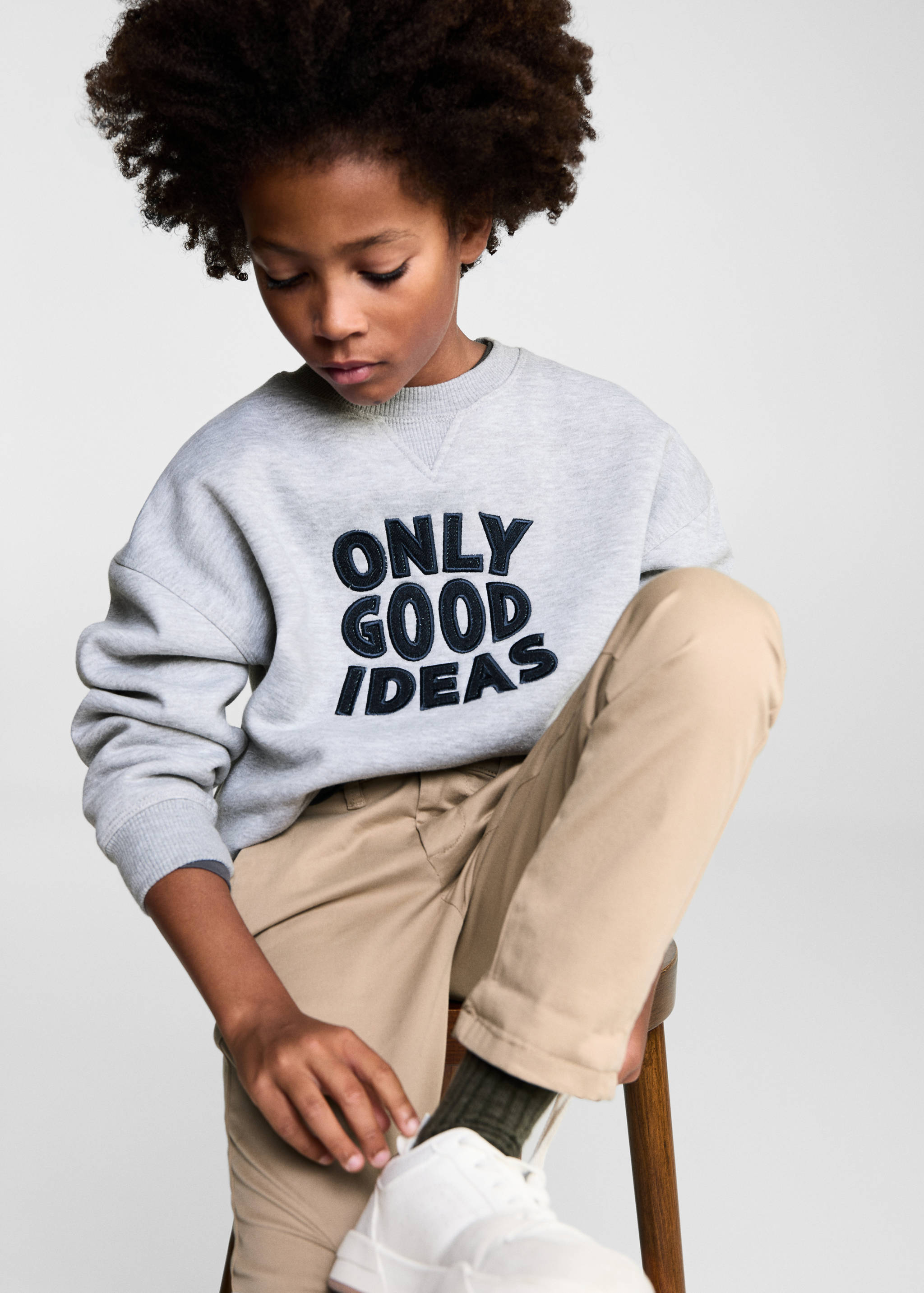 Embroidered detail cotton sweatshirt - Medium plane