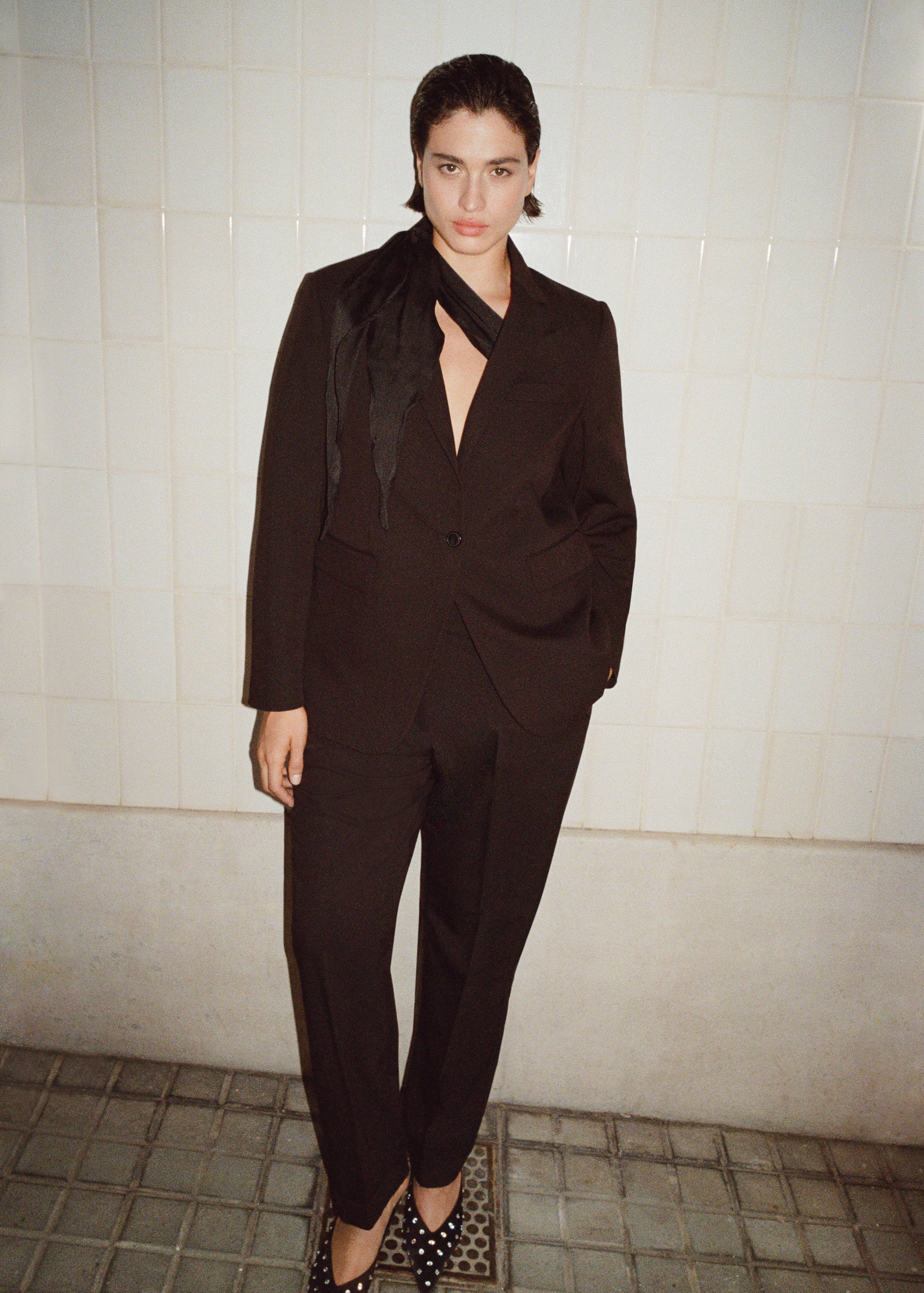 Straight suit trousers - Details of the article 6