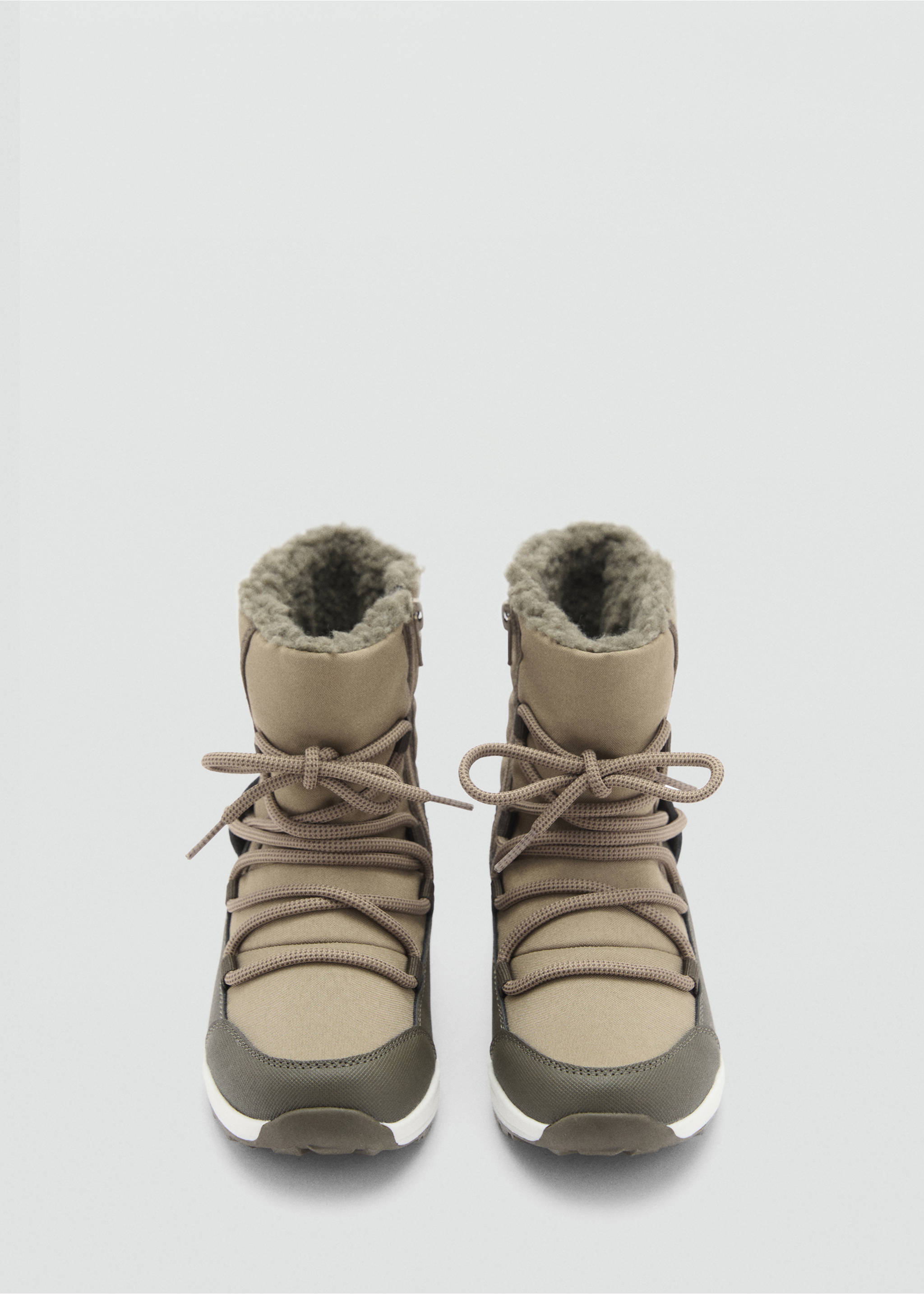 Lace-up mountain boots - Details of the article 2, Khaki. Ref: 77026744-00.