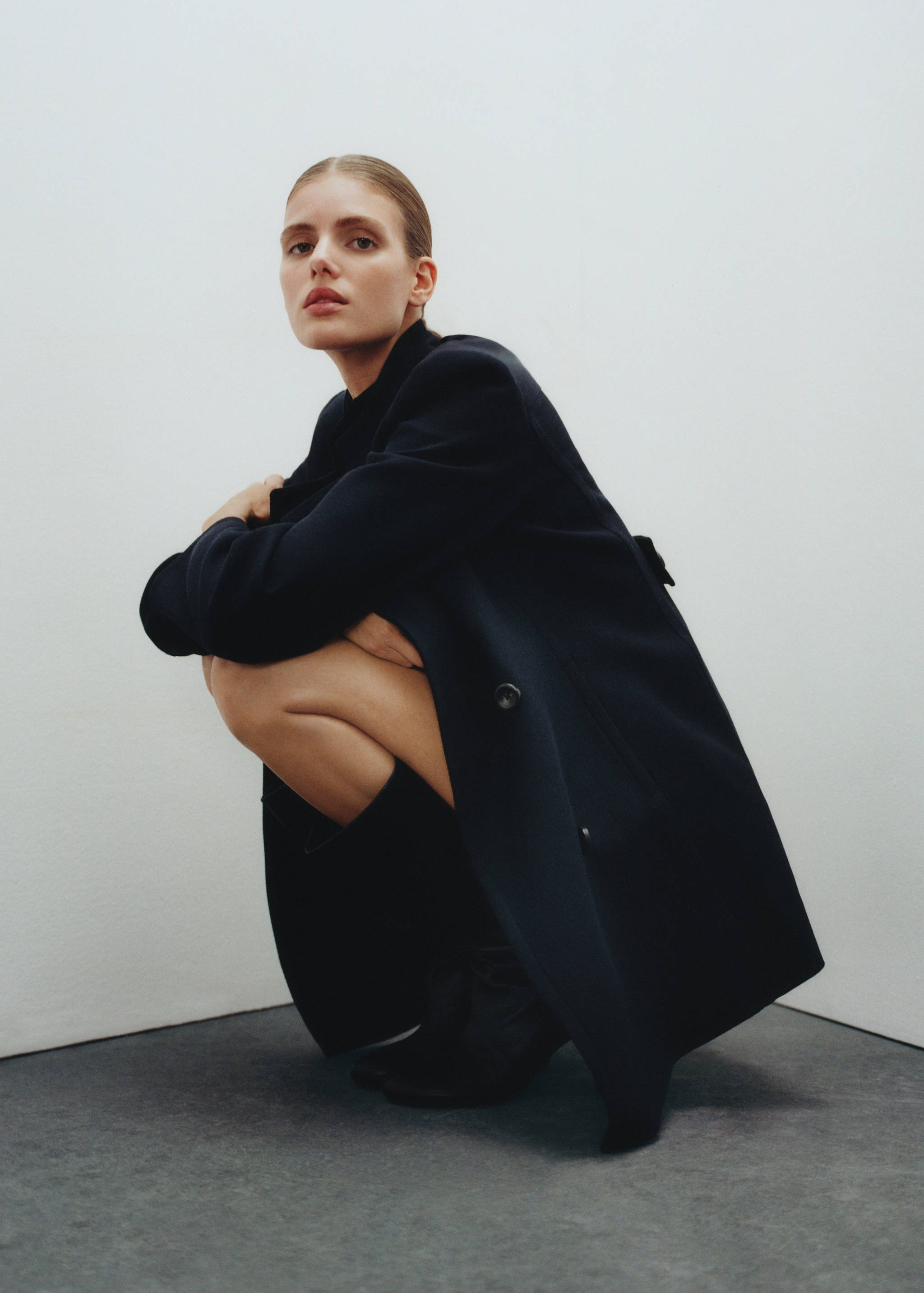 Double-breasted coat - Details of the article 7