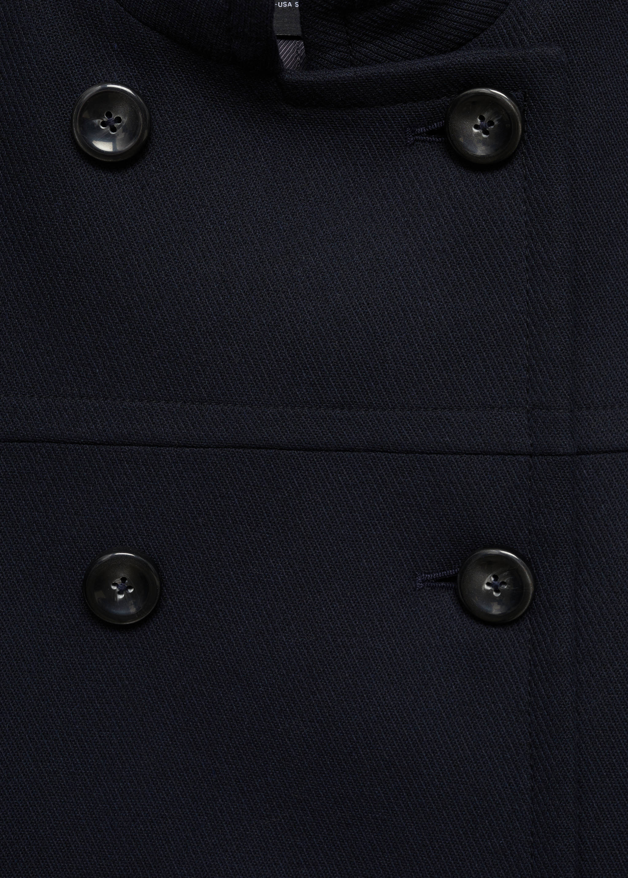 Double-breasted coat - Details of the article 8