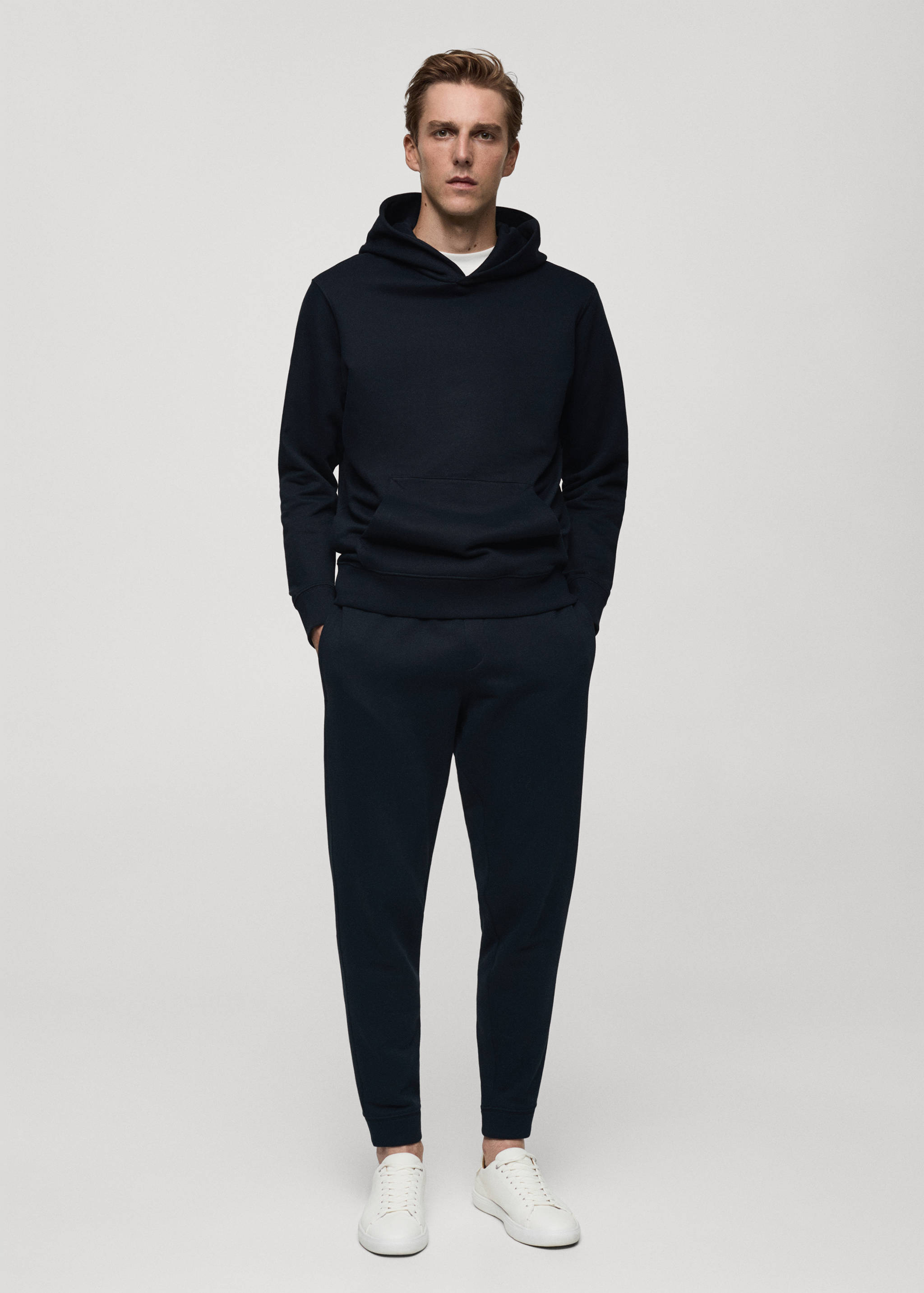 Свитшот кенгуру из хлопка с капюшоном - Общий план