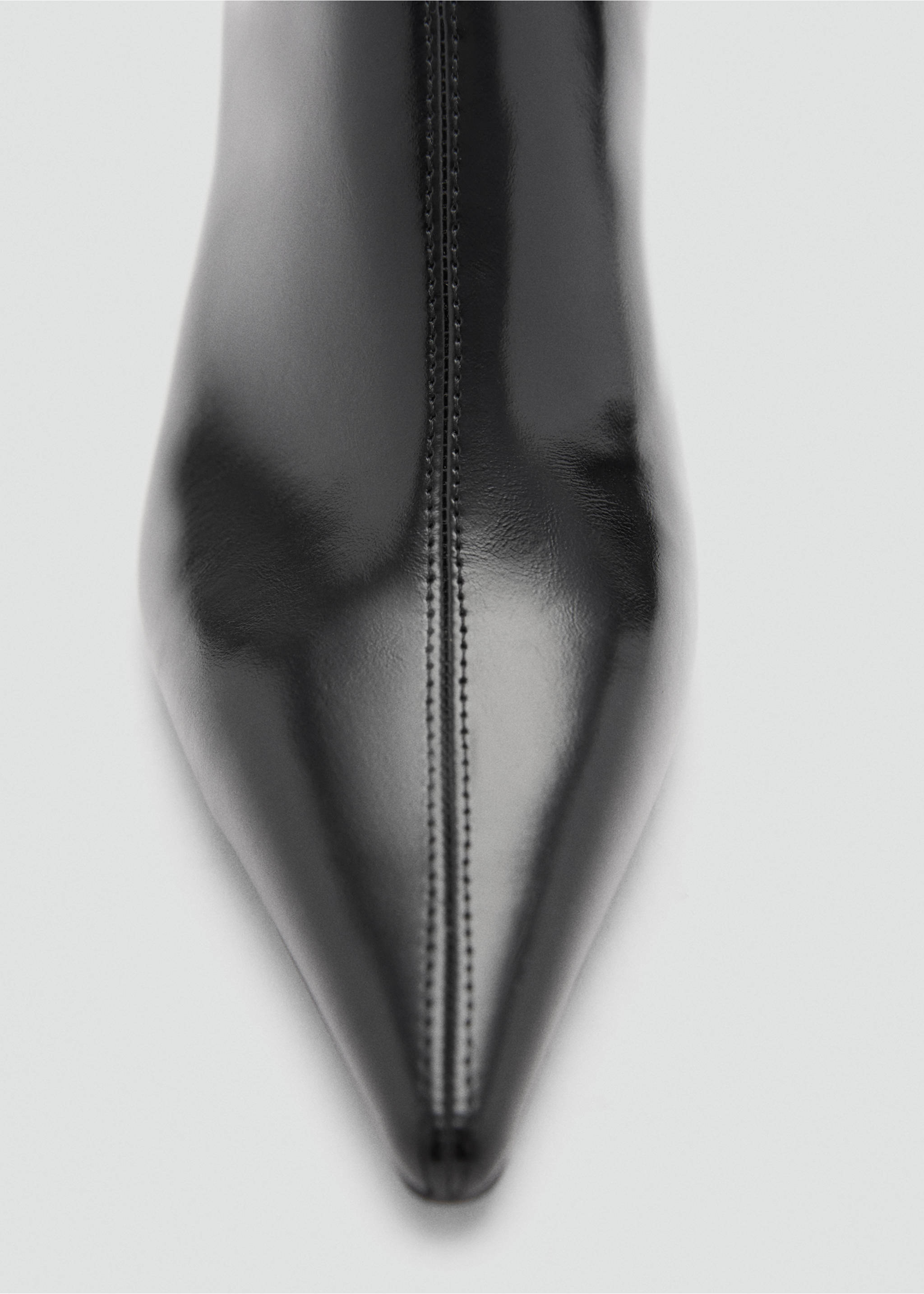 Kitten heel ankle boots - Details of the article 2, Black. Ref: 77027121-00.