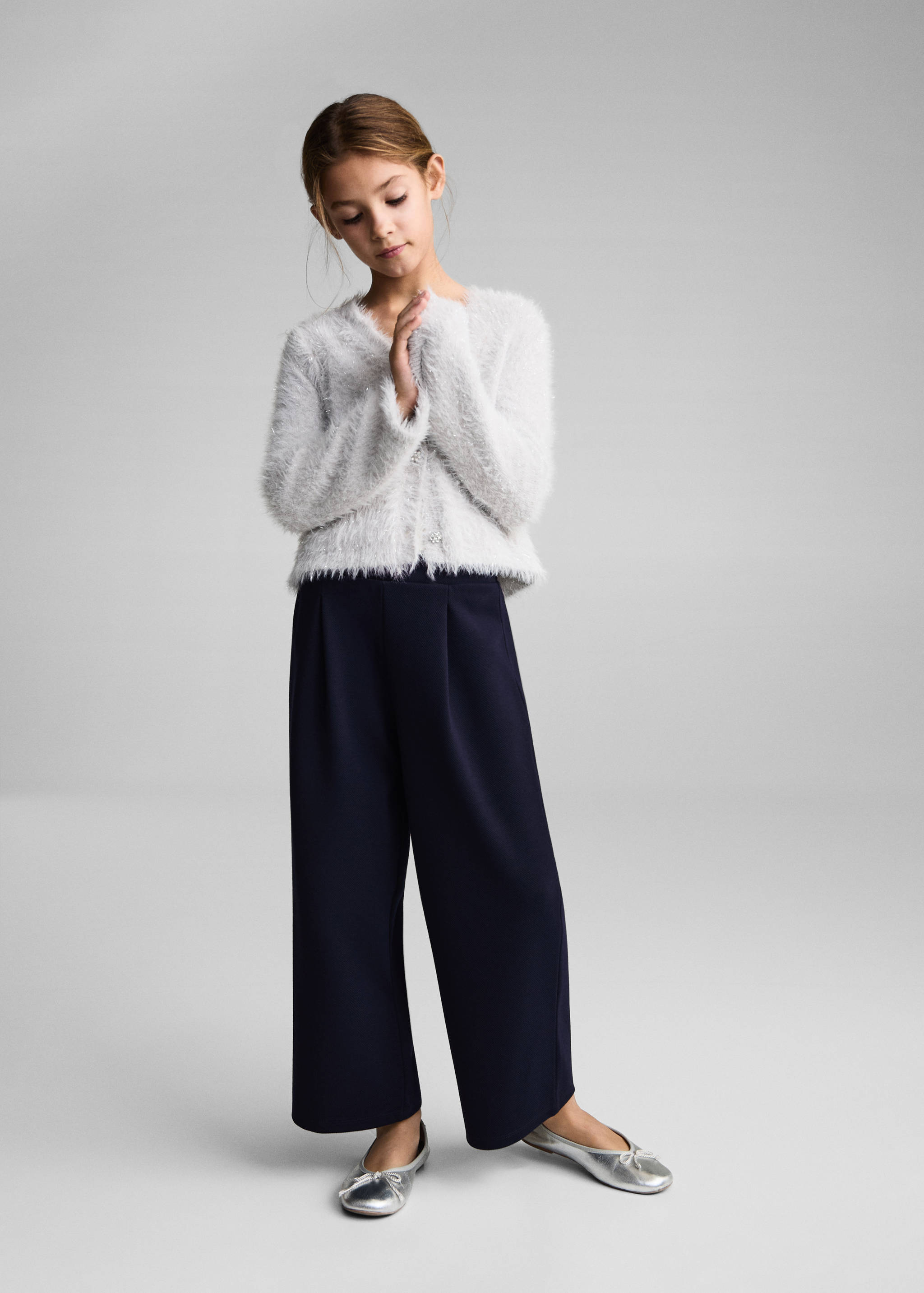 Pleated culottes trousers - General plane