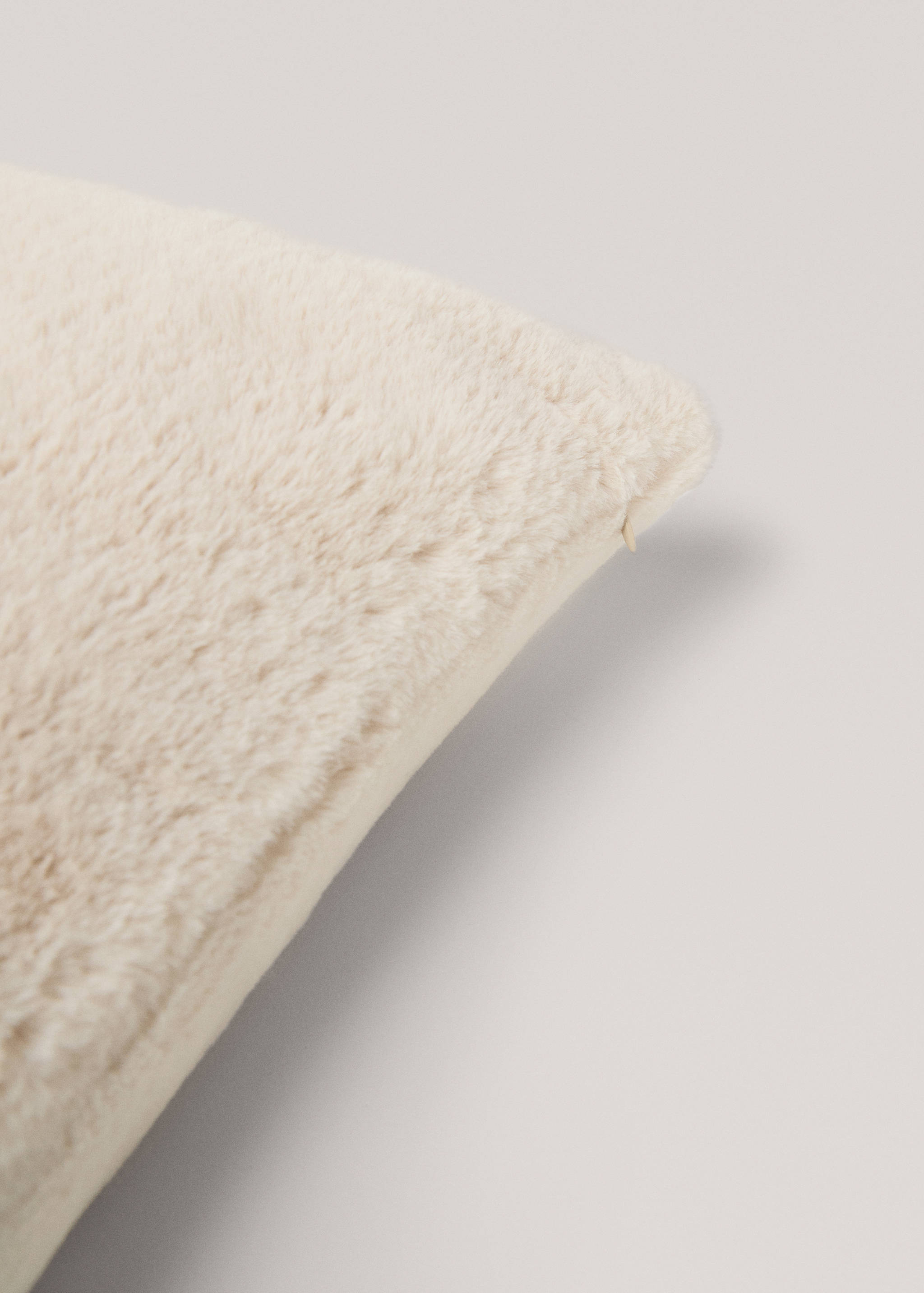 Funda cojín efecto pelo 45x45cm - Detalle del artículo 2