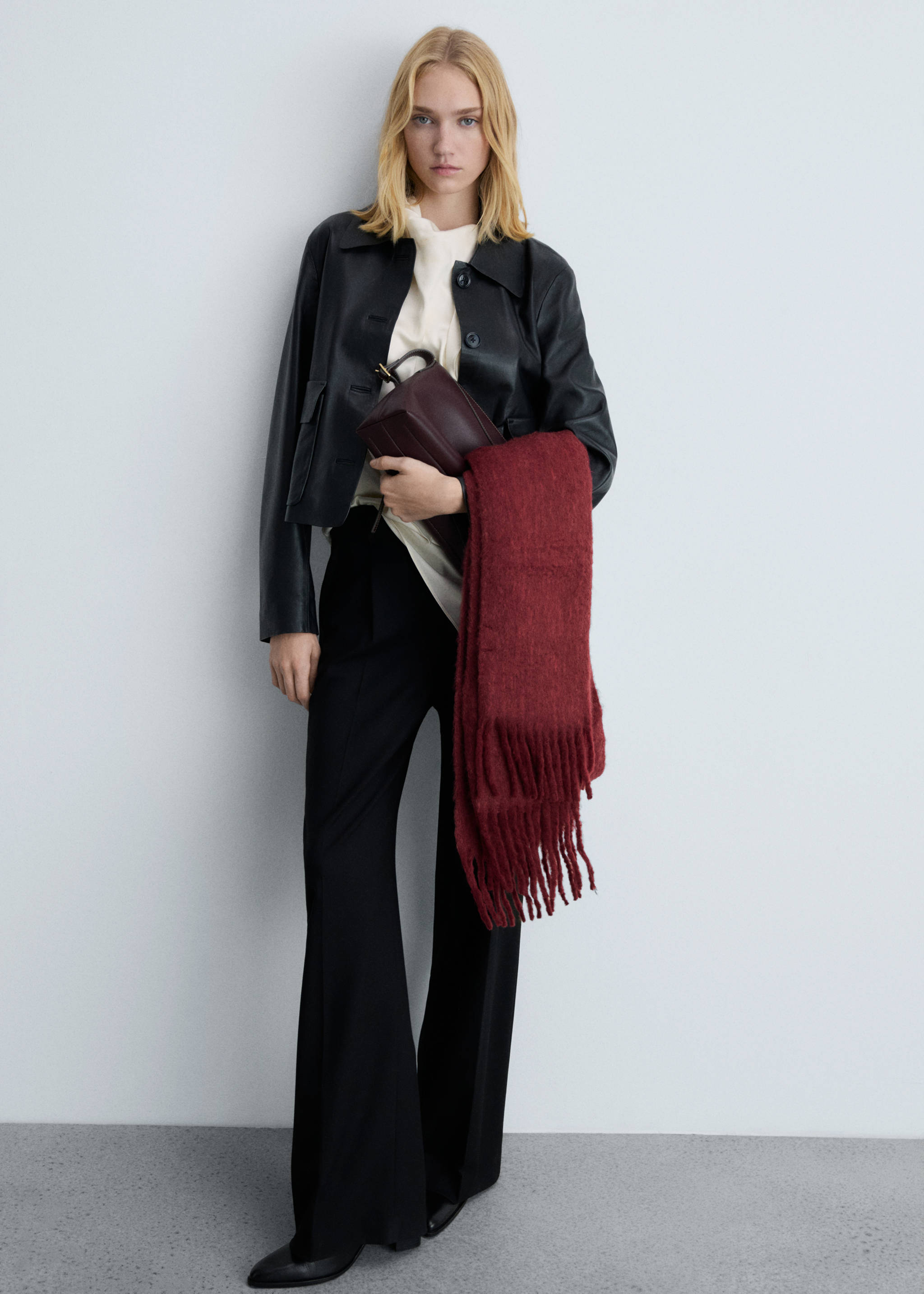 Wool-blend scarf with fringes - General plane