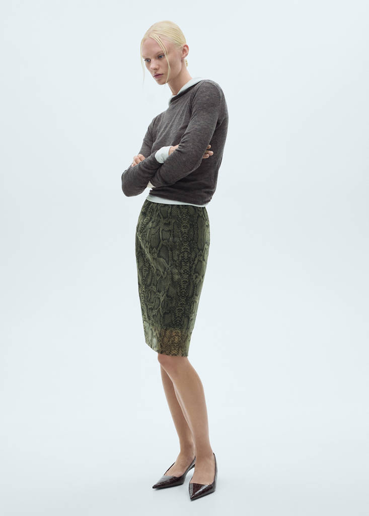Fine-knit sweater with perkins neck — Charcoal