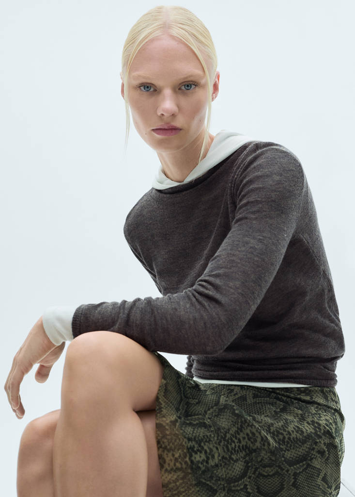 Fine-knit sweater with perkins neck — Charcoal