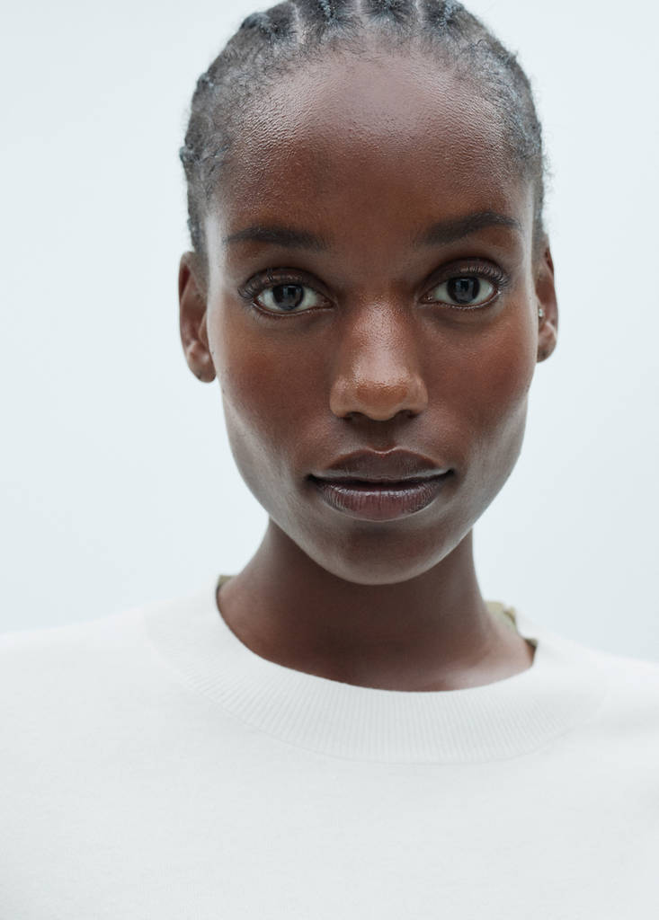 Two-tone sweater with perkins neck — Black