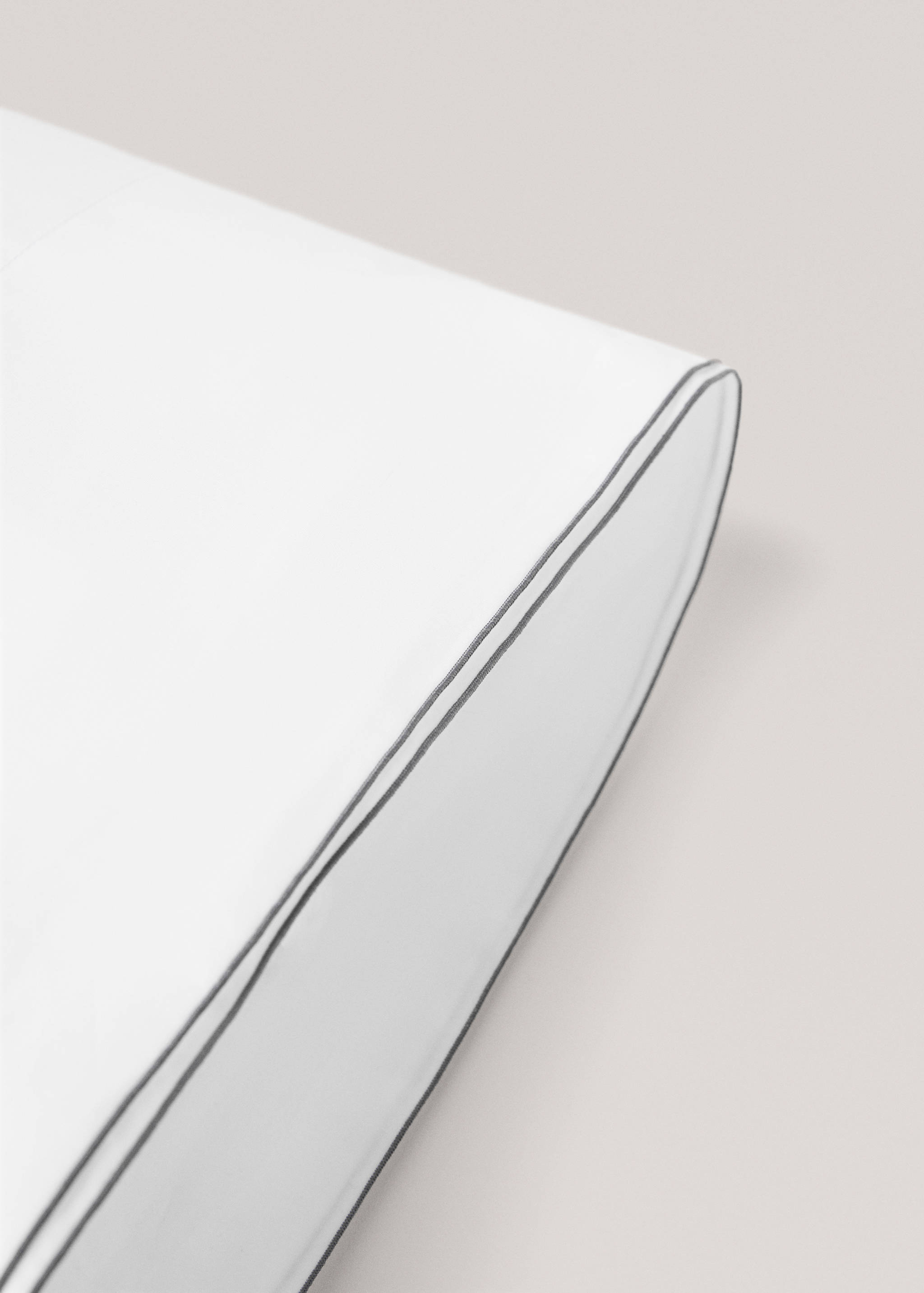 Double-embroidered pillowcase 45x110cm - Details of the article 1