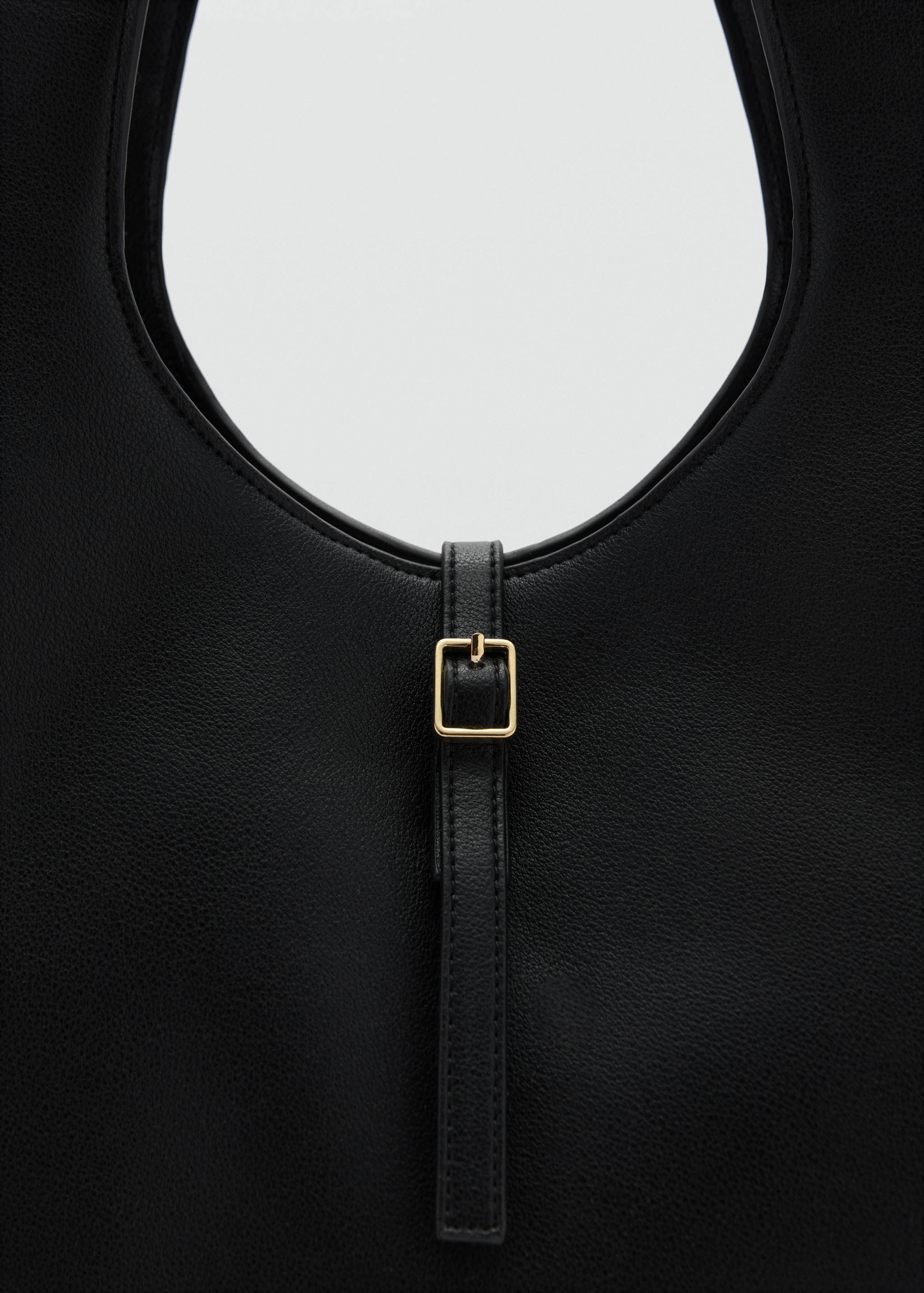 Shopper bag with buckle - Details of the article 2
