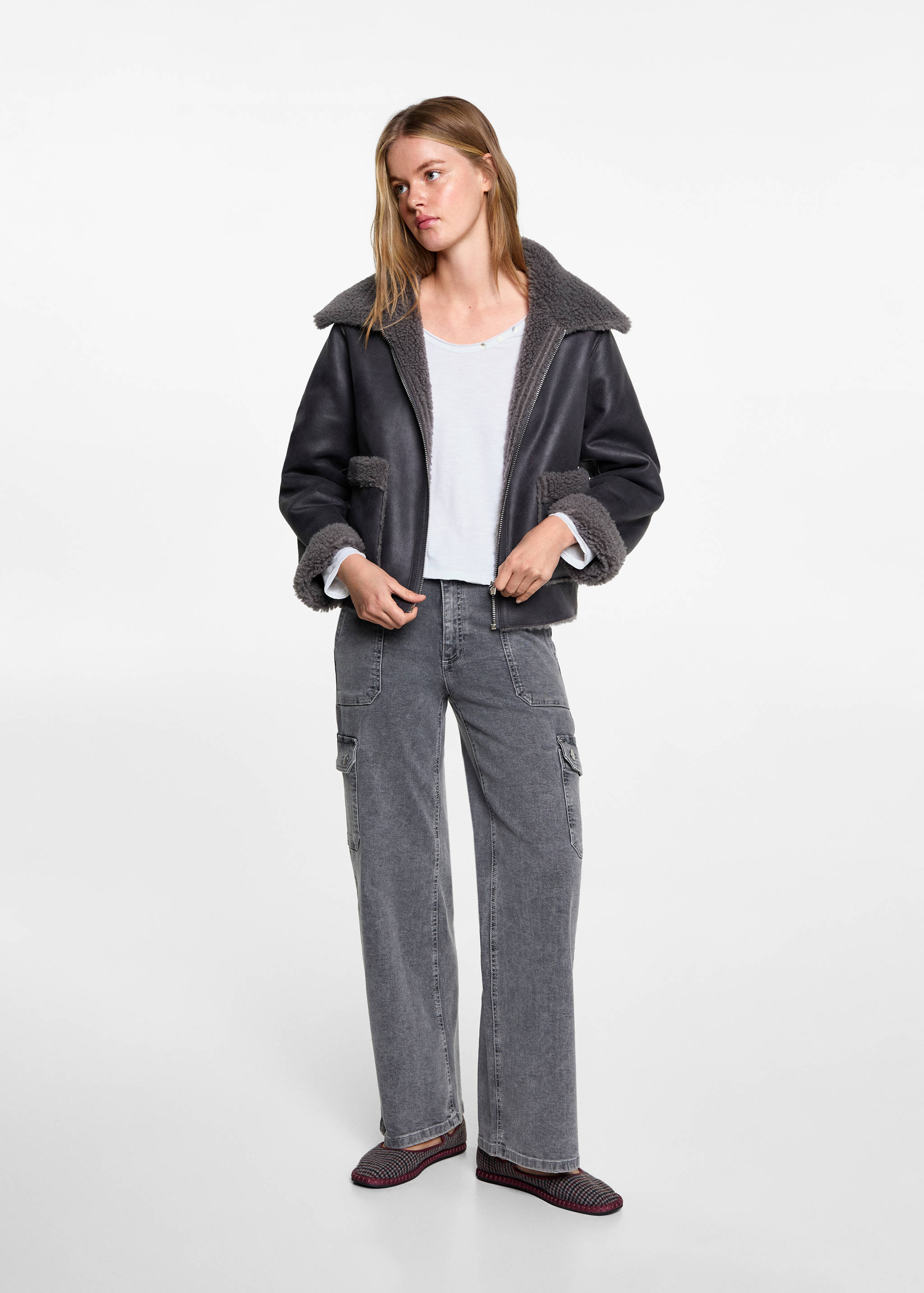 Buttoned long sleeve t-shirt - General plane