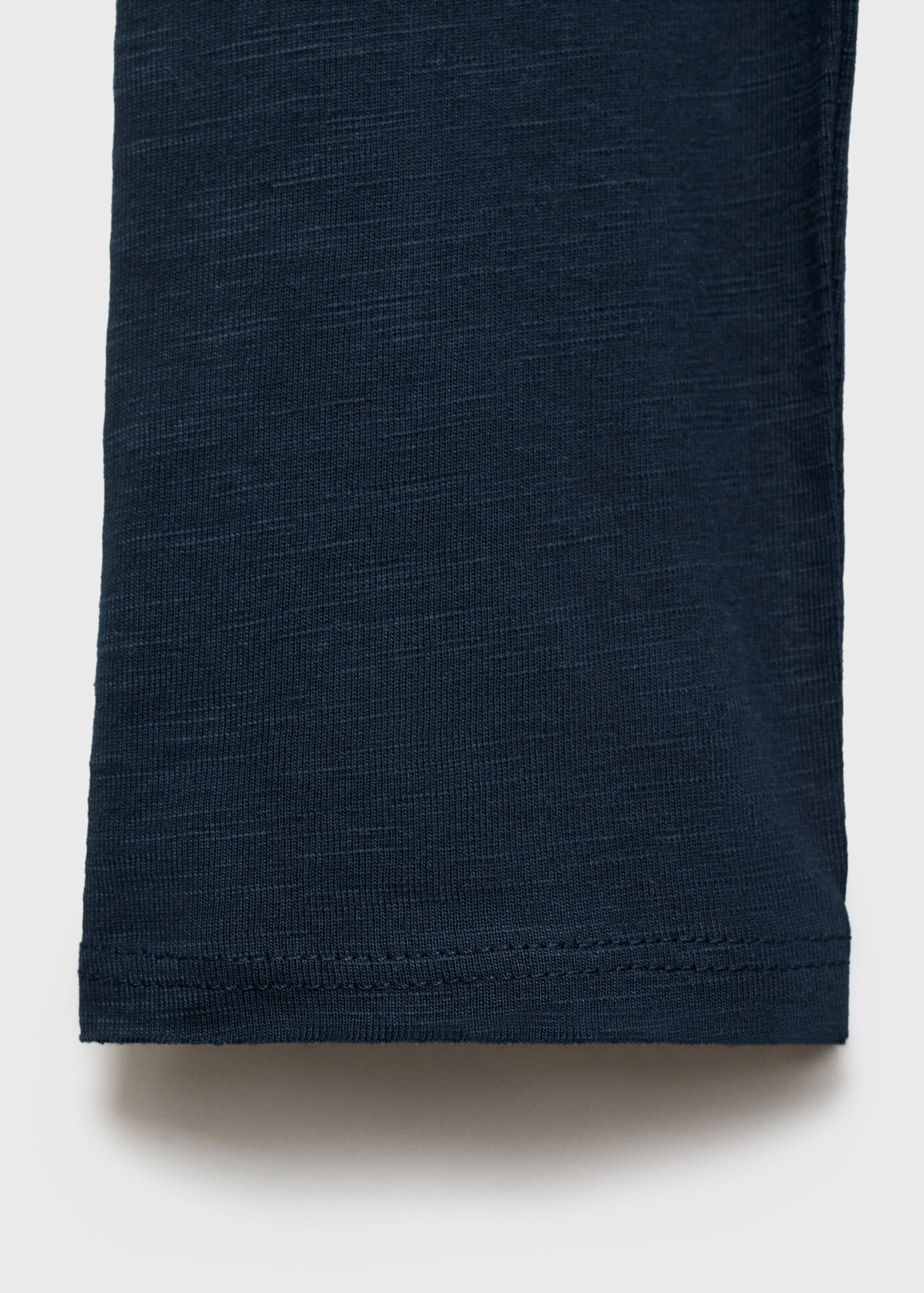 Buttoned long sleeve t-shirt - Details of the article 0