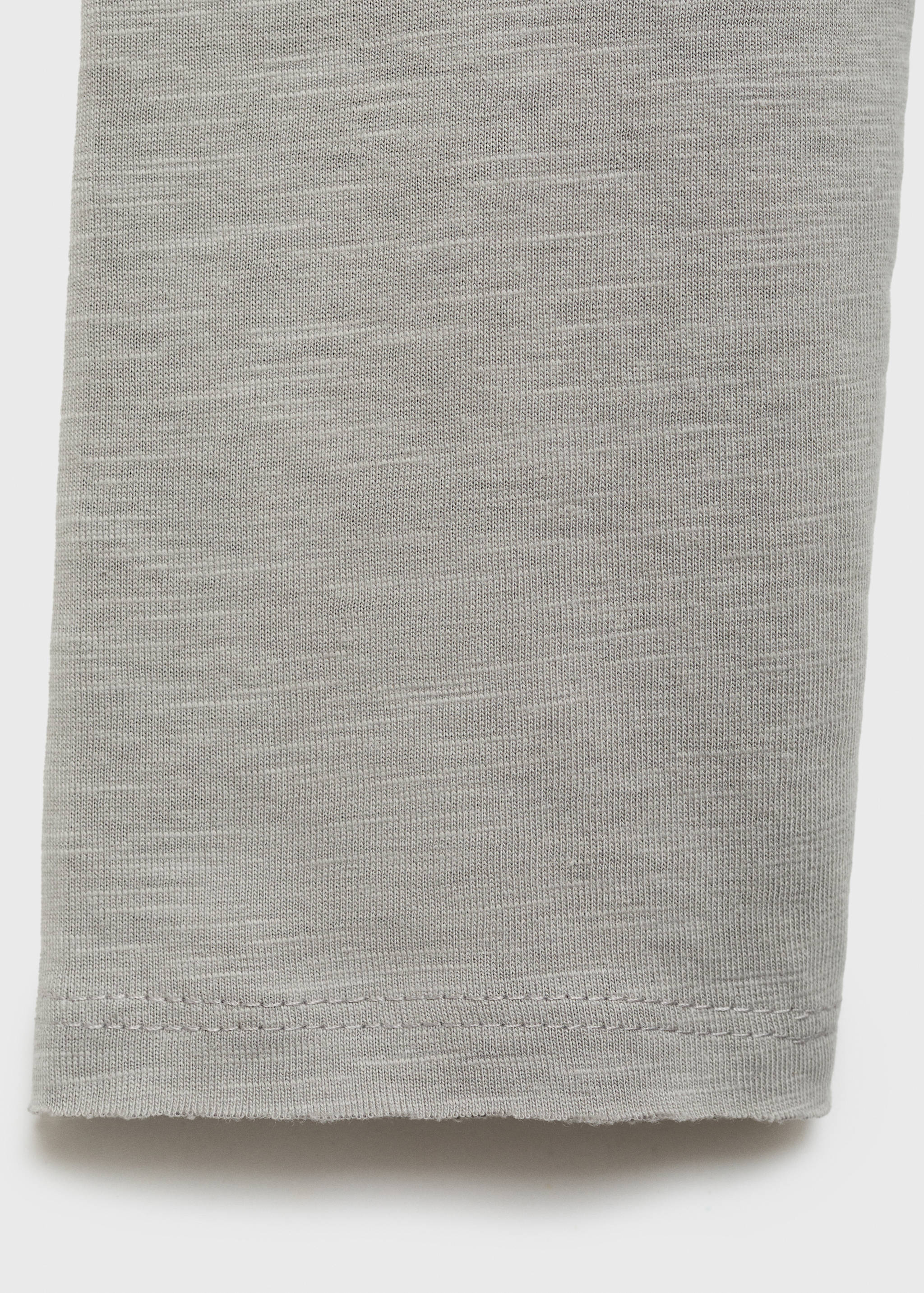 Buttoned long sleeve t-shirt - Details of the article 0