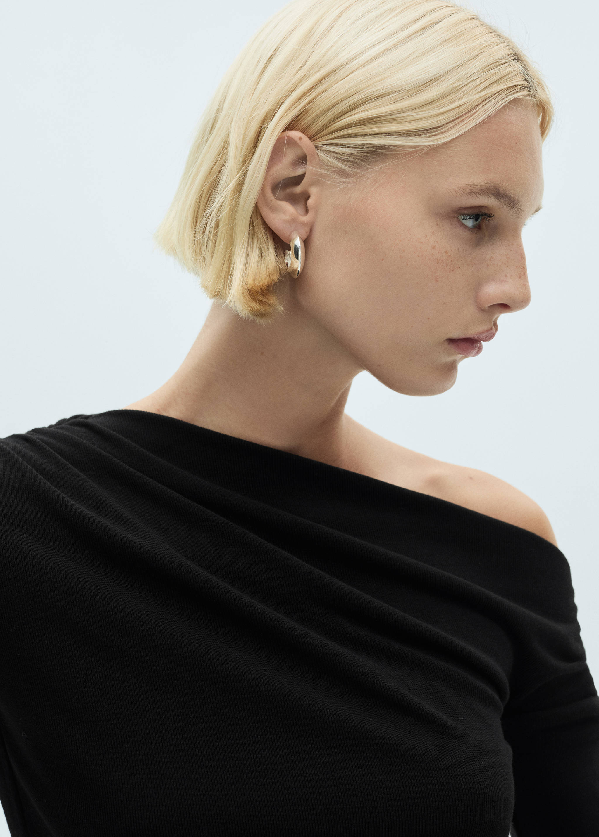 Асимметричный лонгслив с драпировкой - Деталь изделия 1