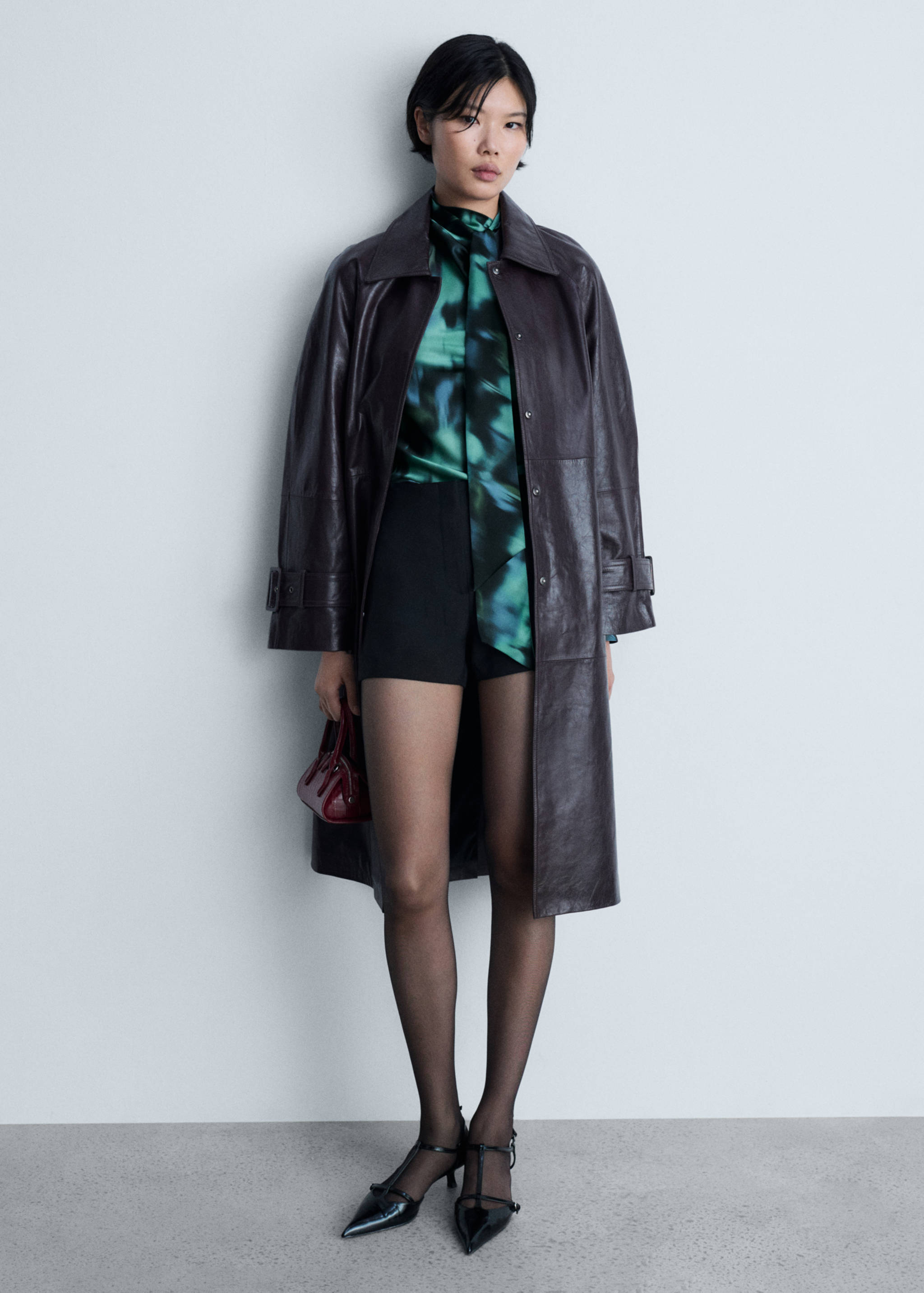 Printed blouse with bow - General plane