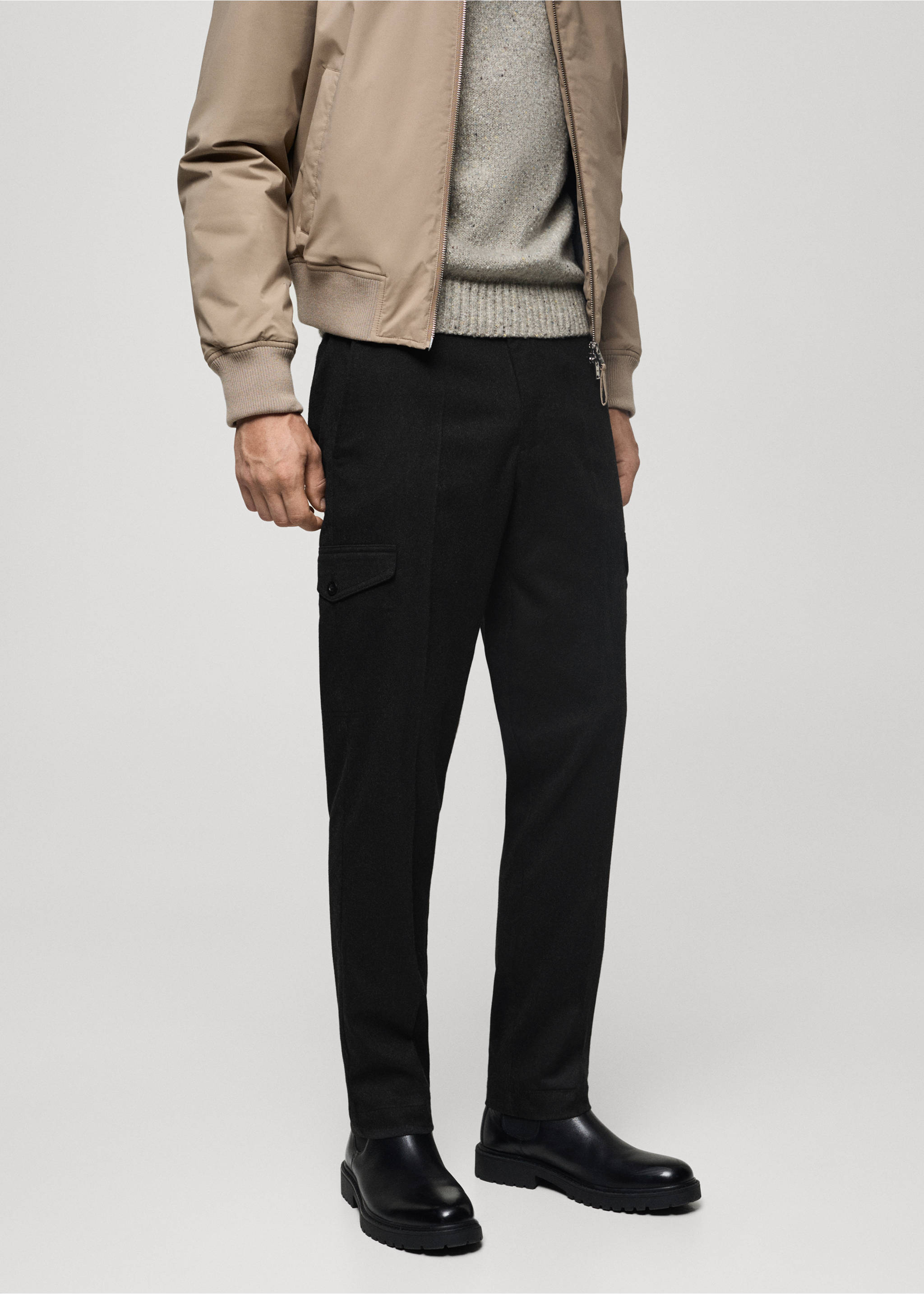 Flannel cargo trousers - Medium plane, Dark Heather Grey. Ref: 77027920-00.