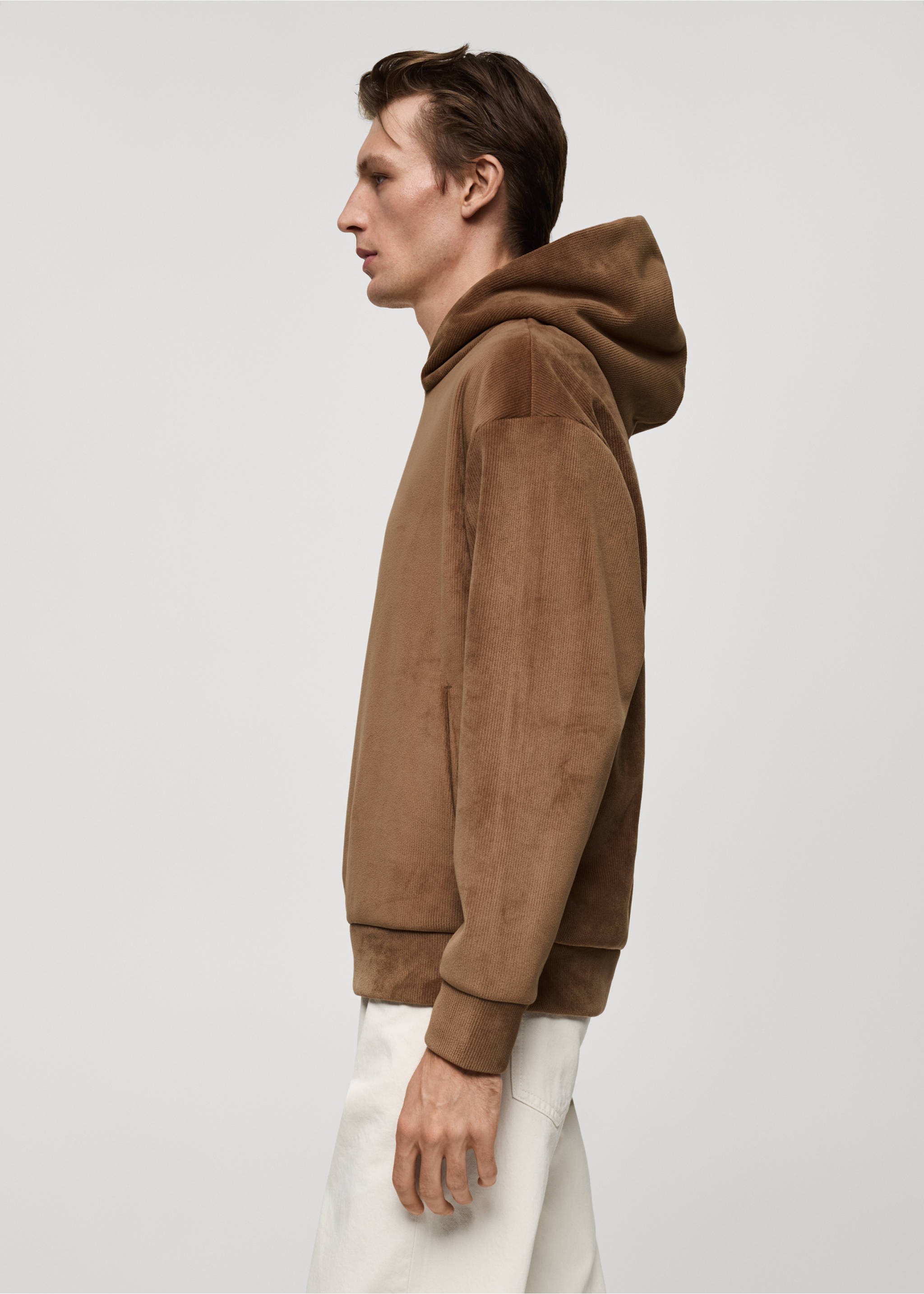 Corduroy hooded sweatshirt - Details of the article 2, Tobacco Brown. Ref: 77027929-00.