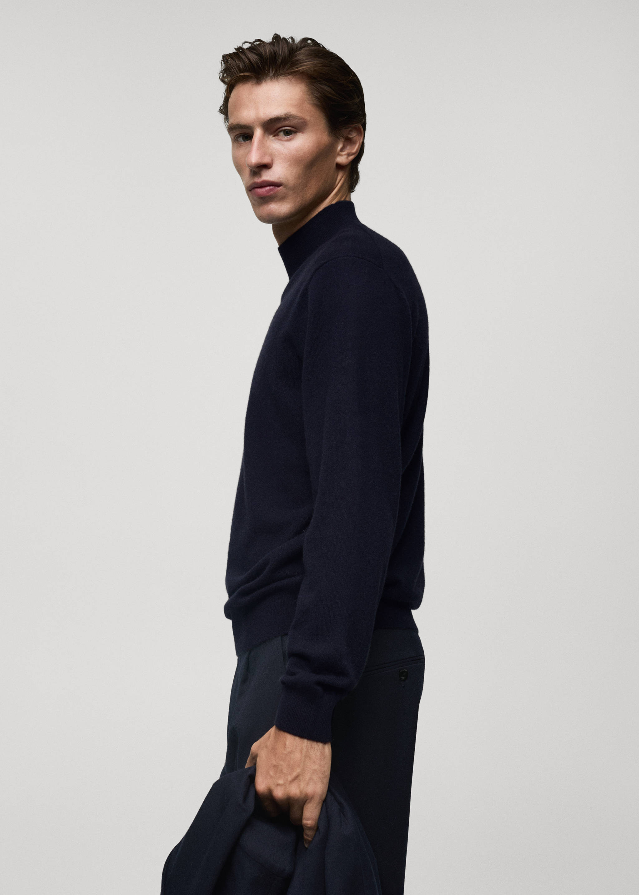 100% cashmere sweater with perkins neck - Details of the article 2