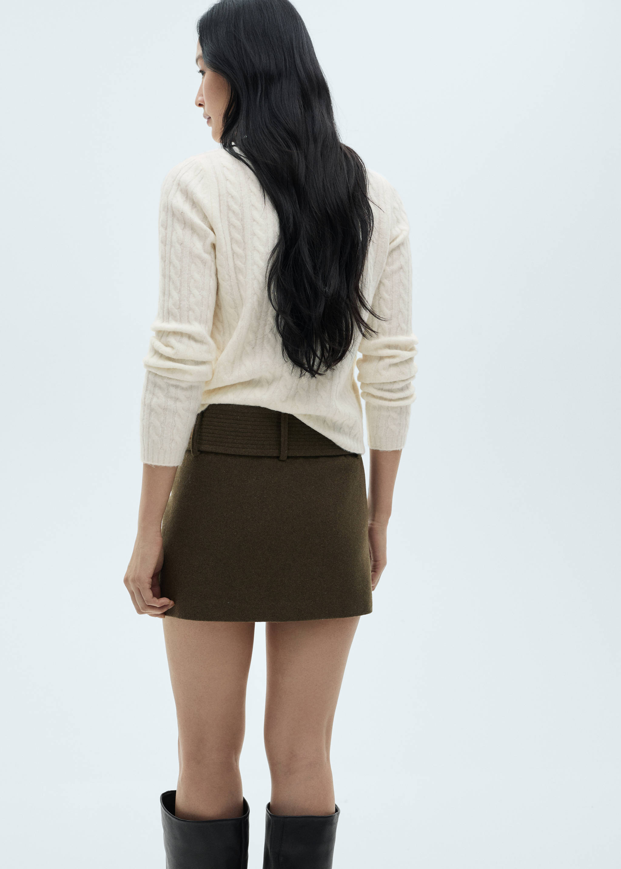 Braided knitted sweater - Reverse of the article