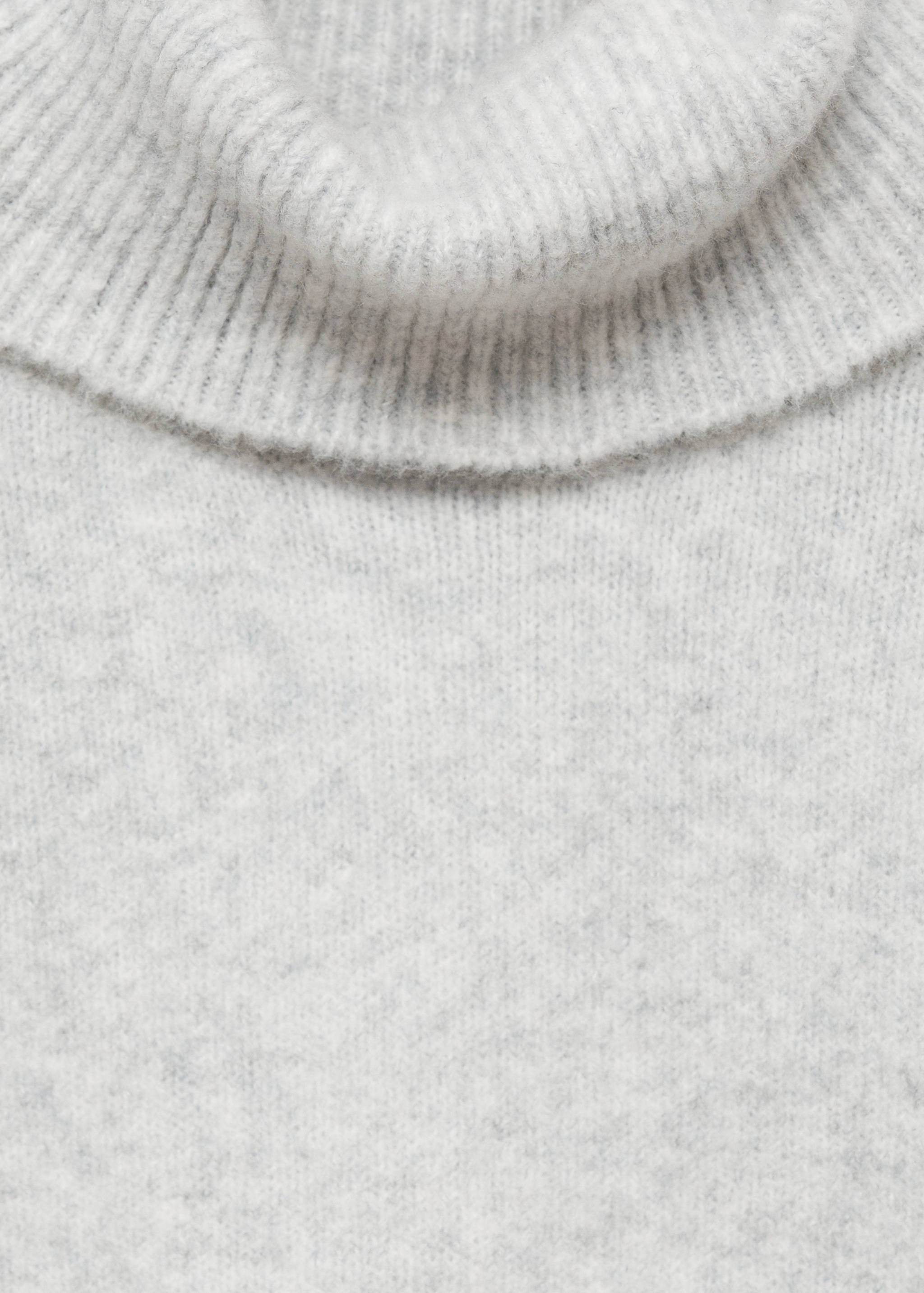 Turtleneck knit sweater - Details of the article 8