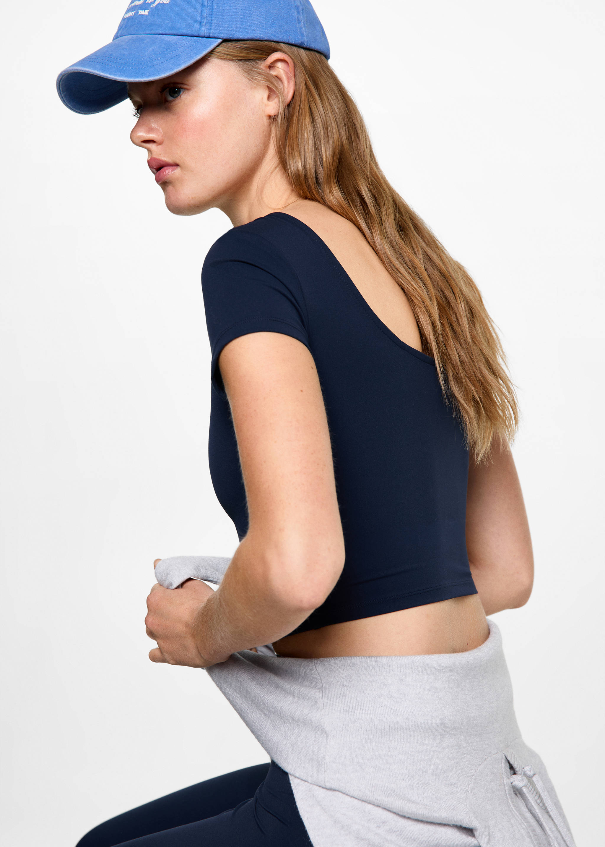 Sportig topp - Detaljer om artikeln 2