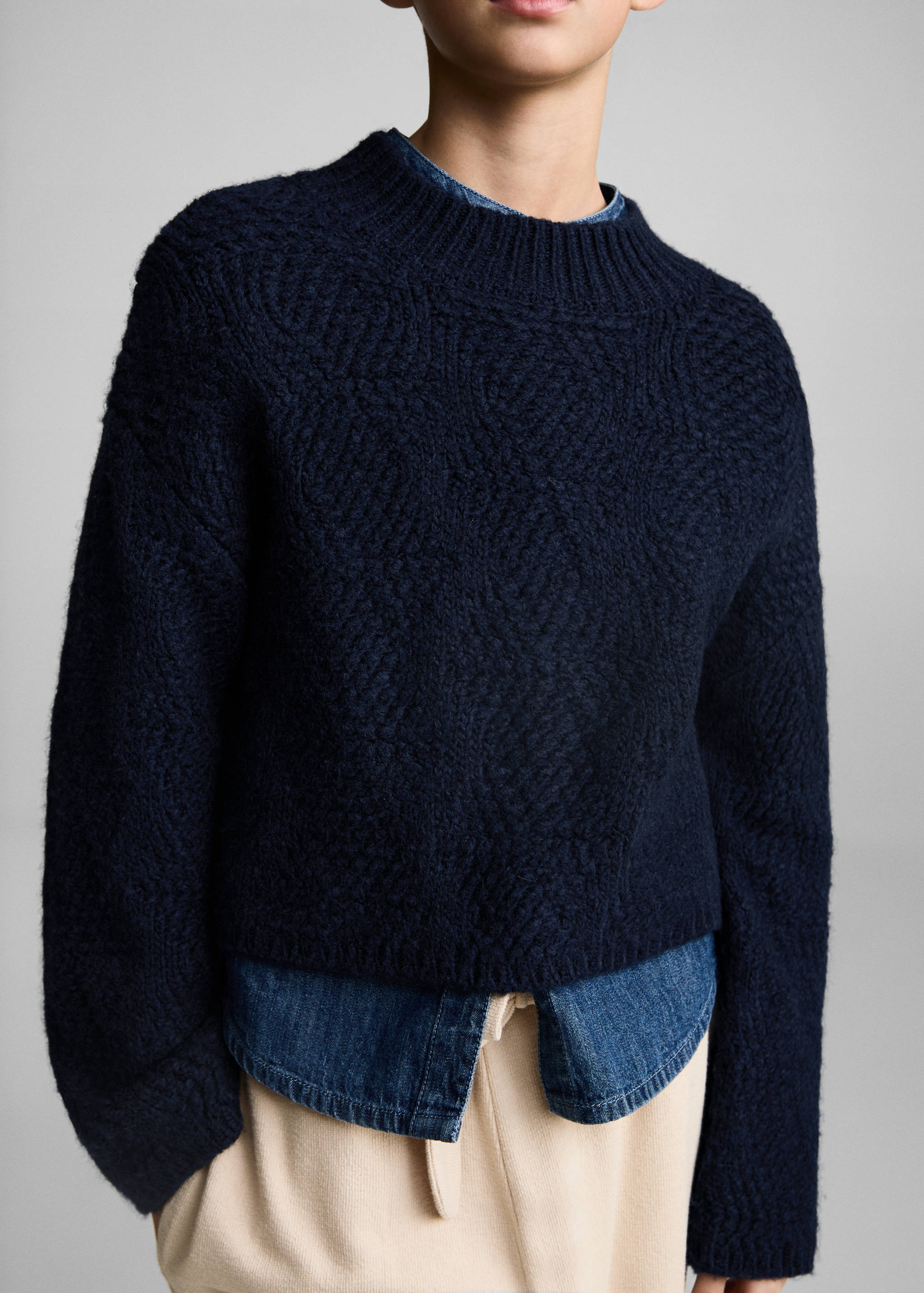 Knitted sweater with perkins neck - Details of the article 3