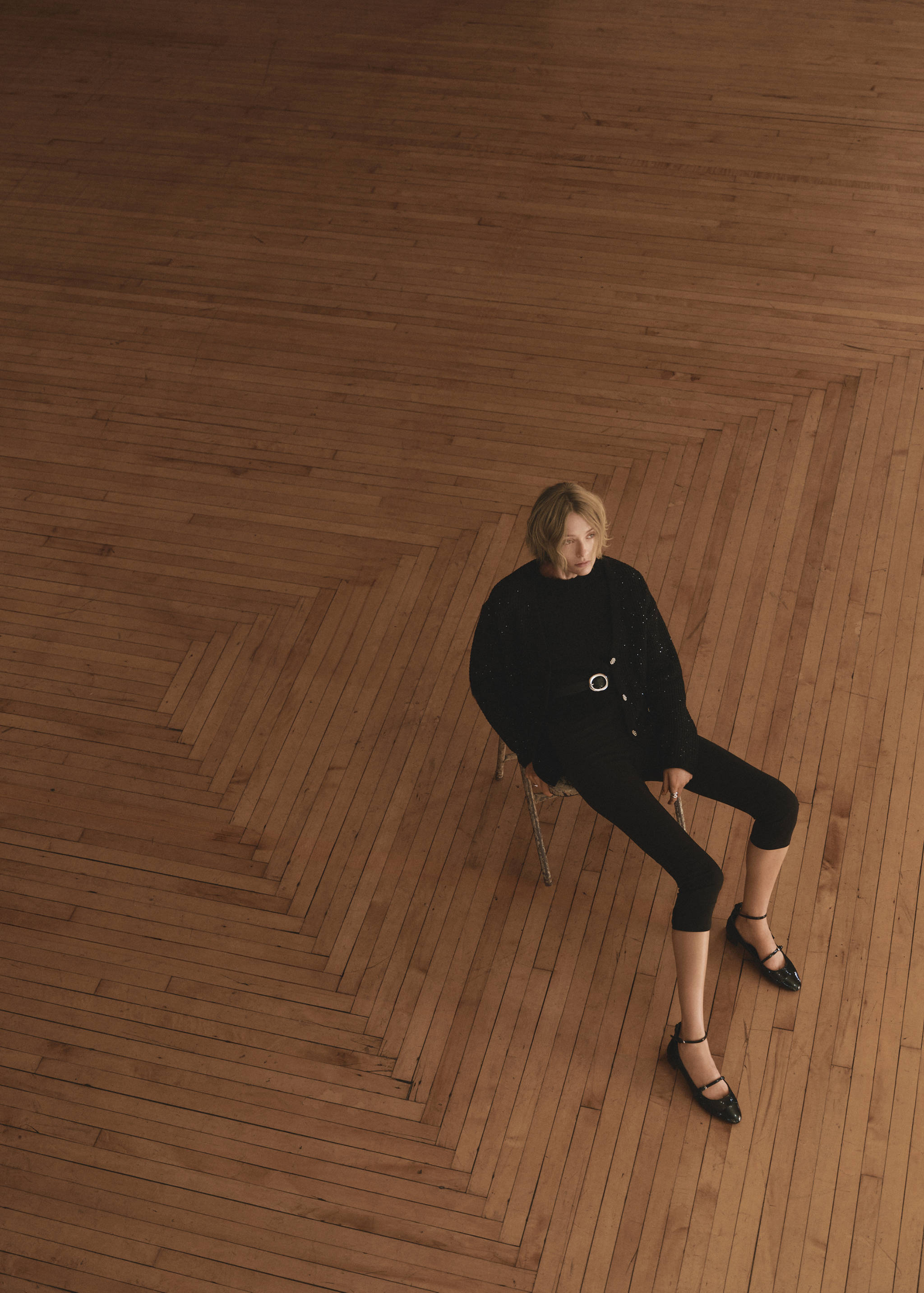 Knitted cardigan with shiny details - Details of the article 6