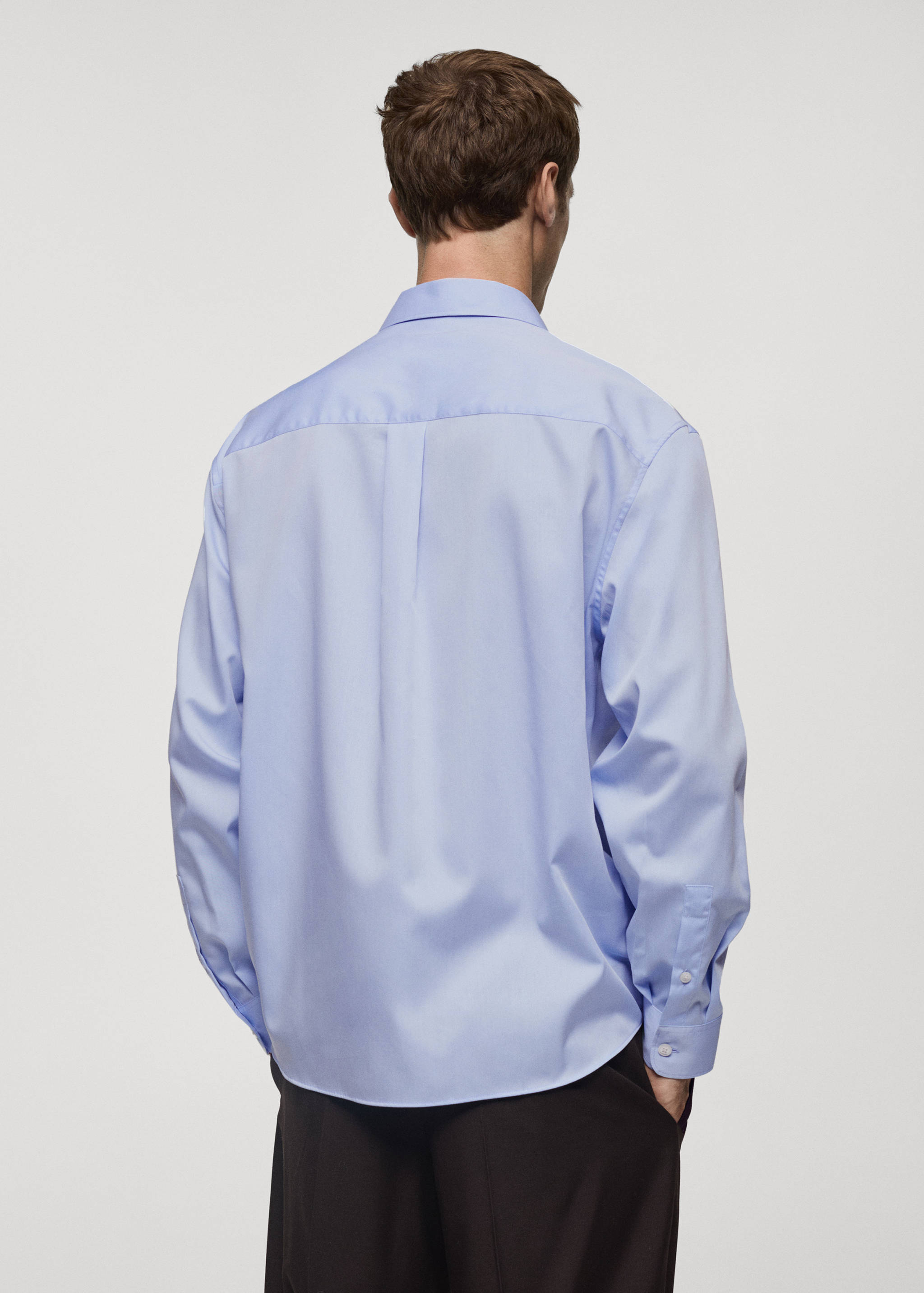 100% cotton boxy-fit shirt - Reverse of the article
