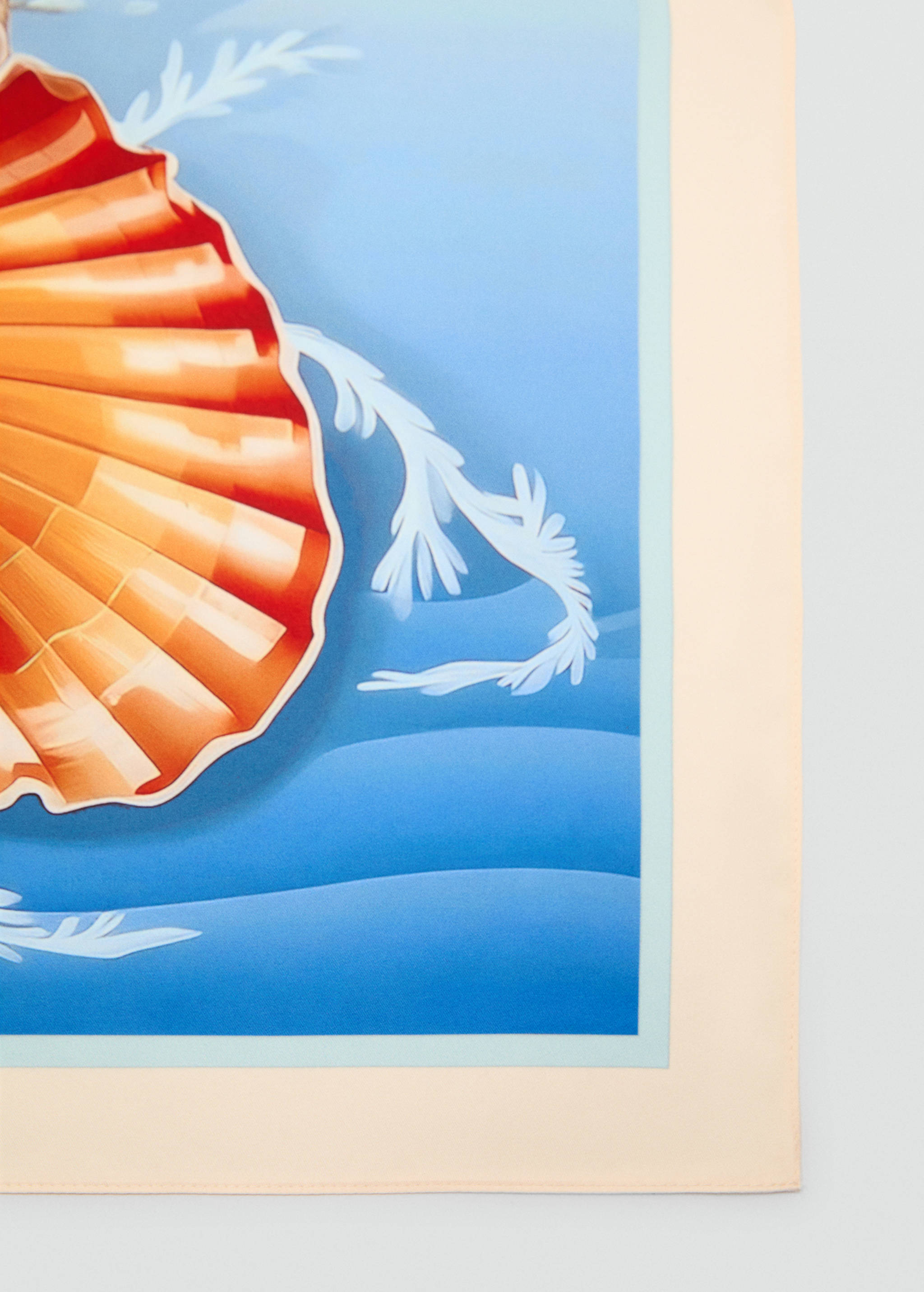 Pañuelo estampado conchas - Plano medio