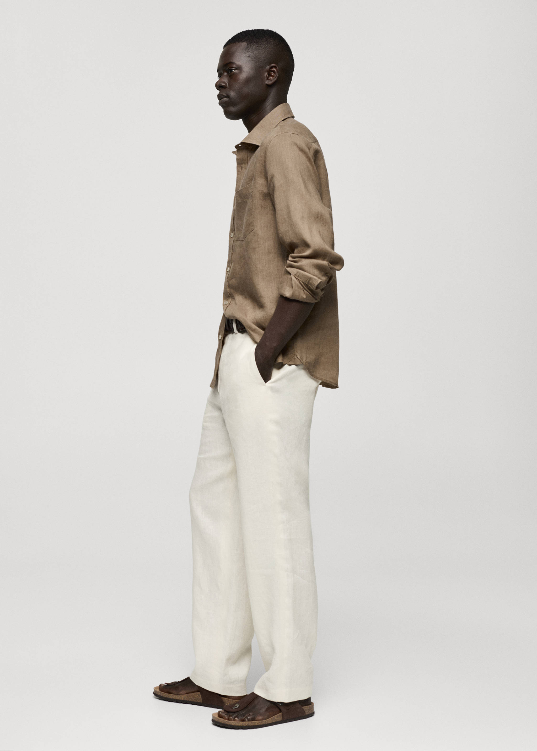 Classic fit 100% linen shirt - Details of the article 2