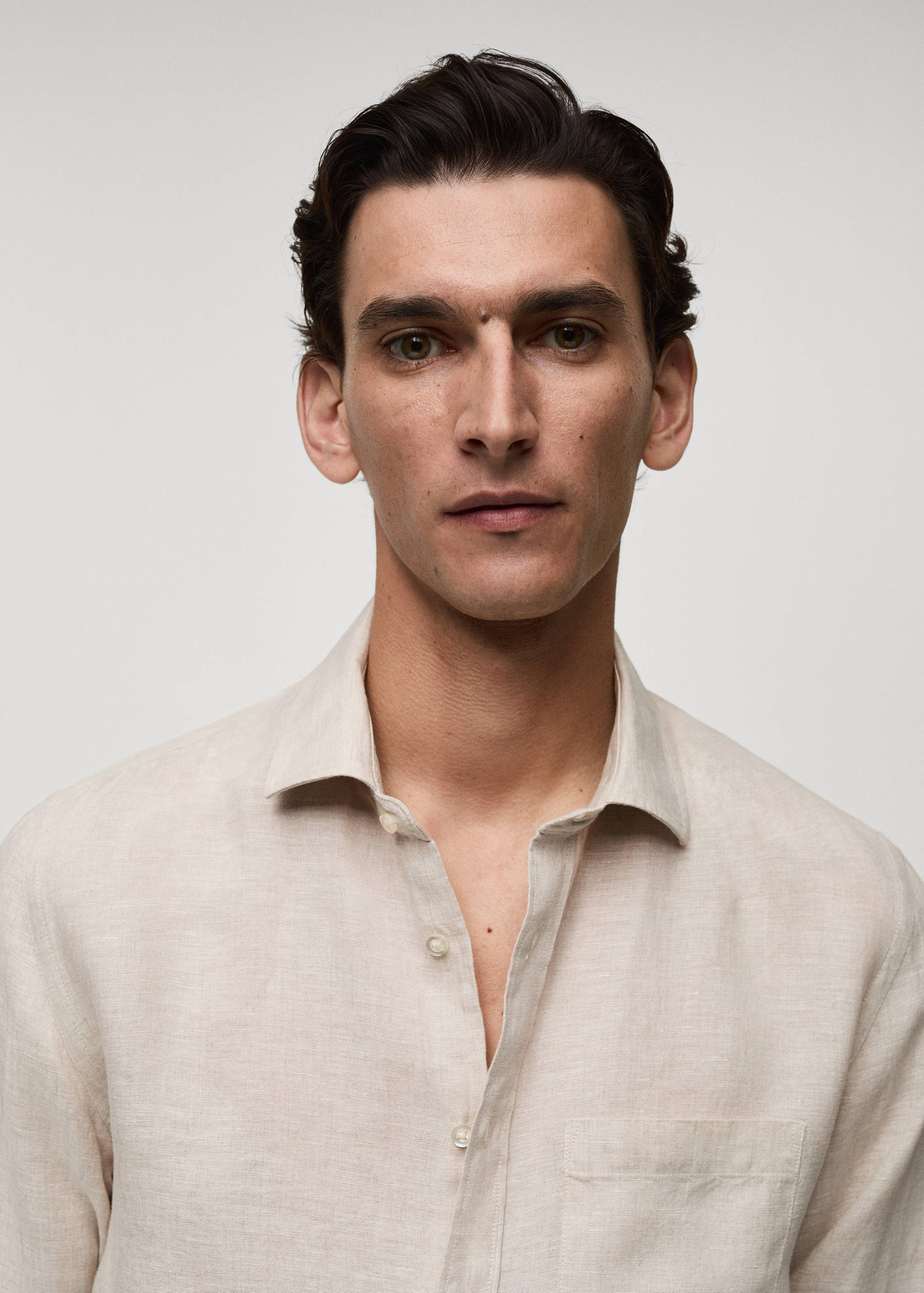 Classic fit 100% linen shirt - Details of the article 1