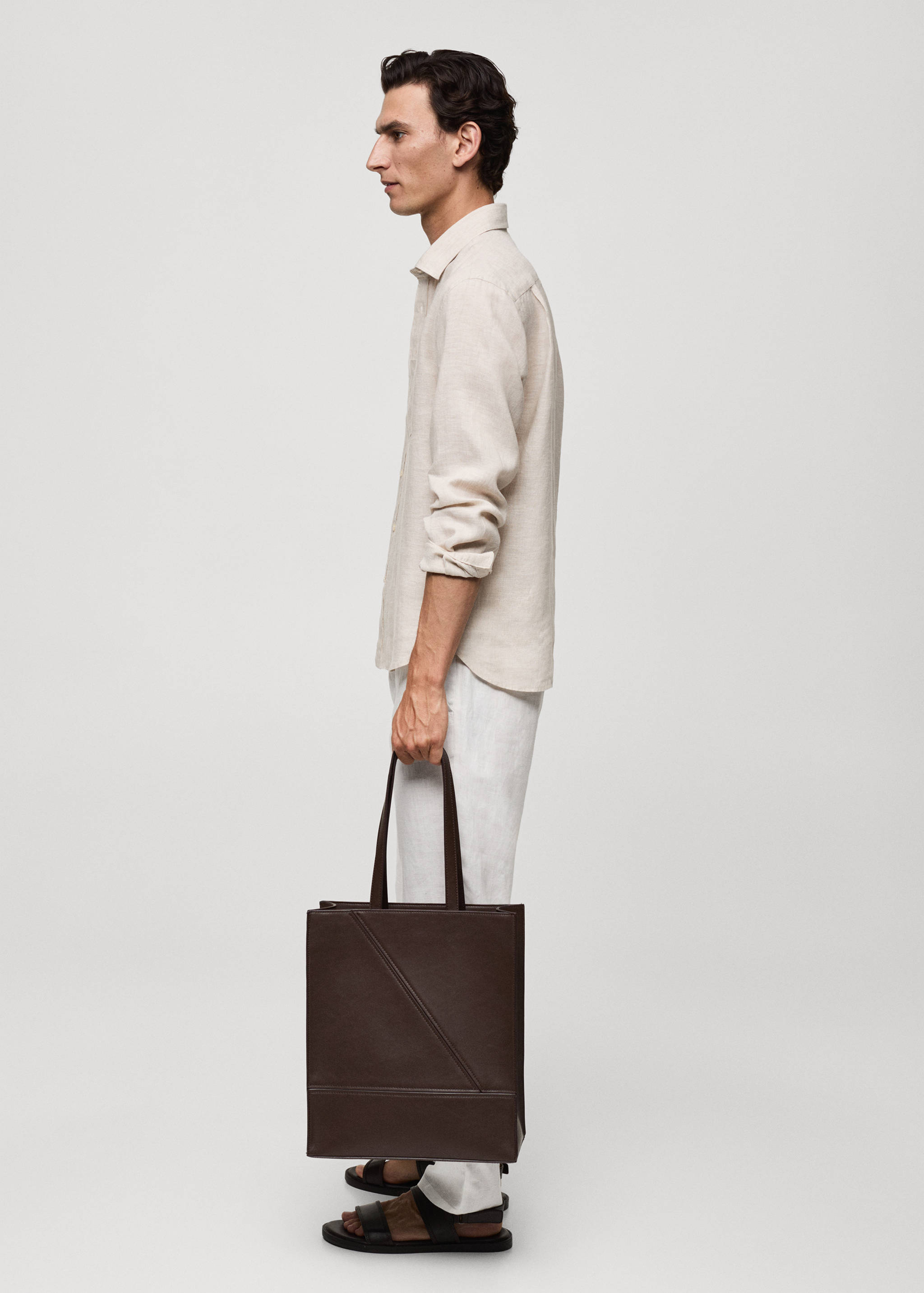 Classic fit 100% linen shirt - Details of the article 2