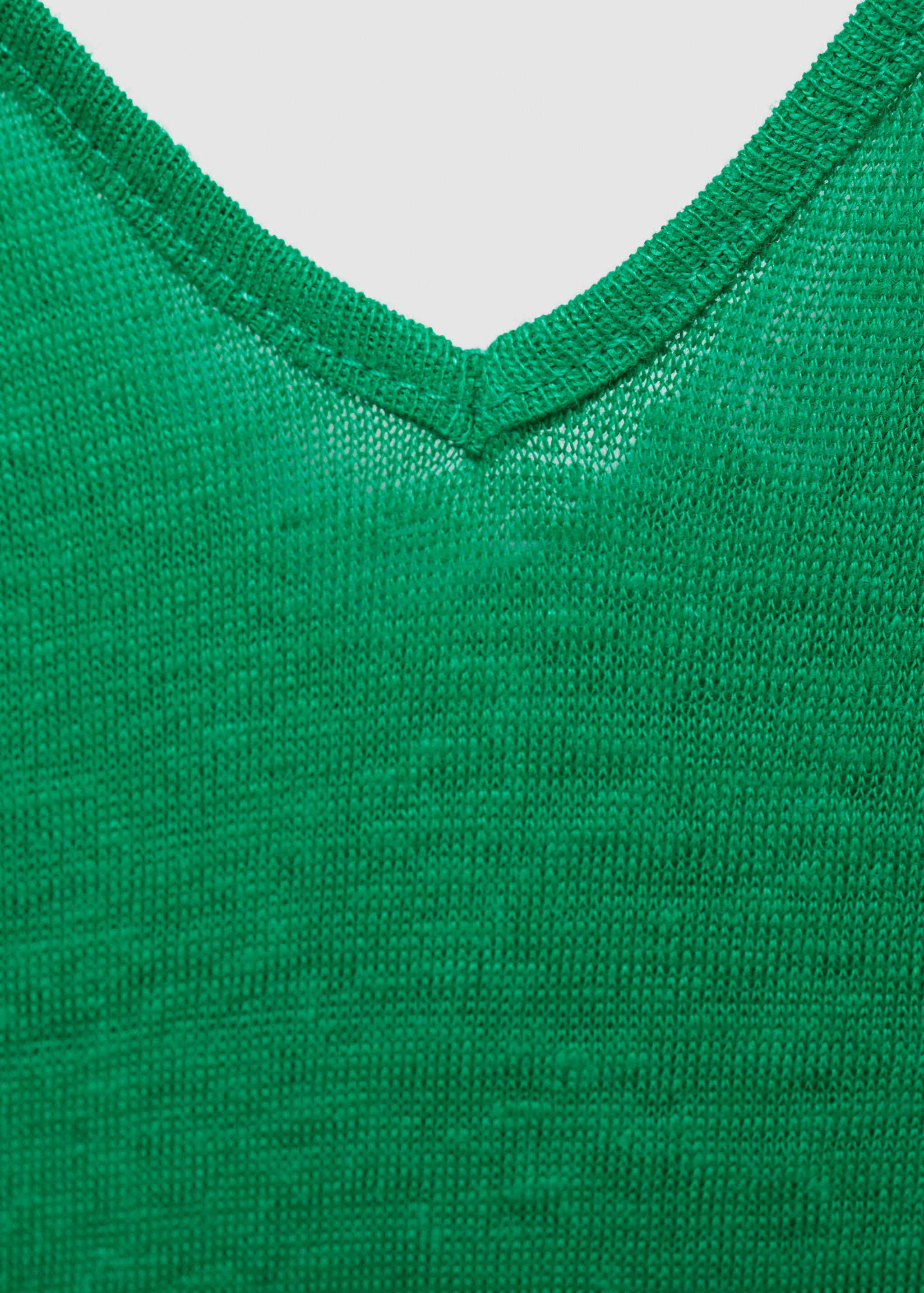 Linen top with knotted straps - Details of the article 8