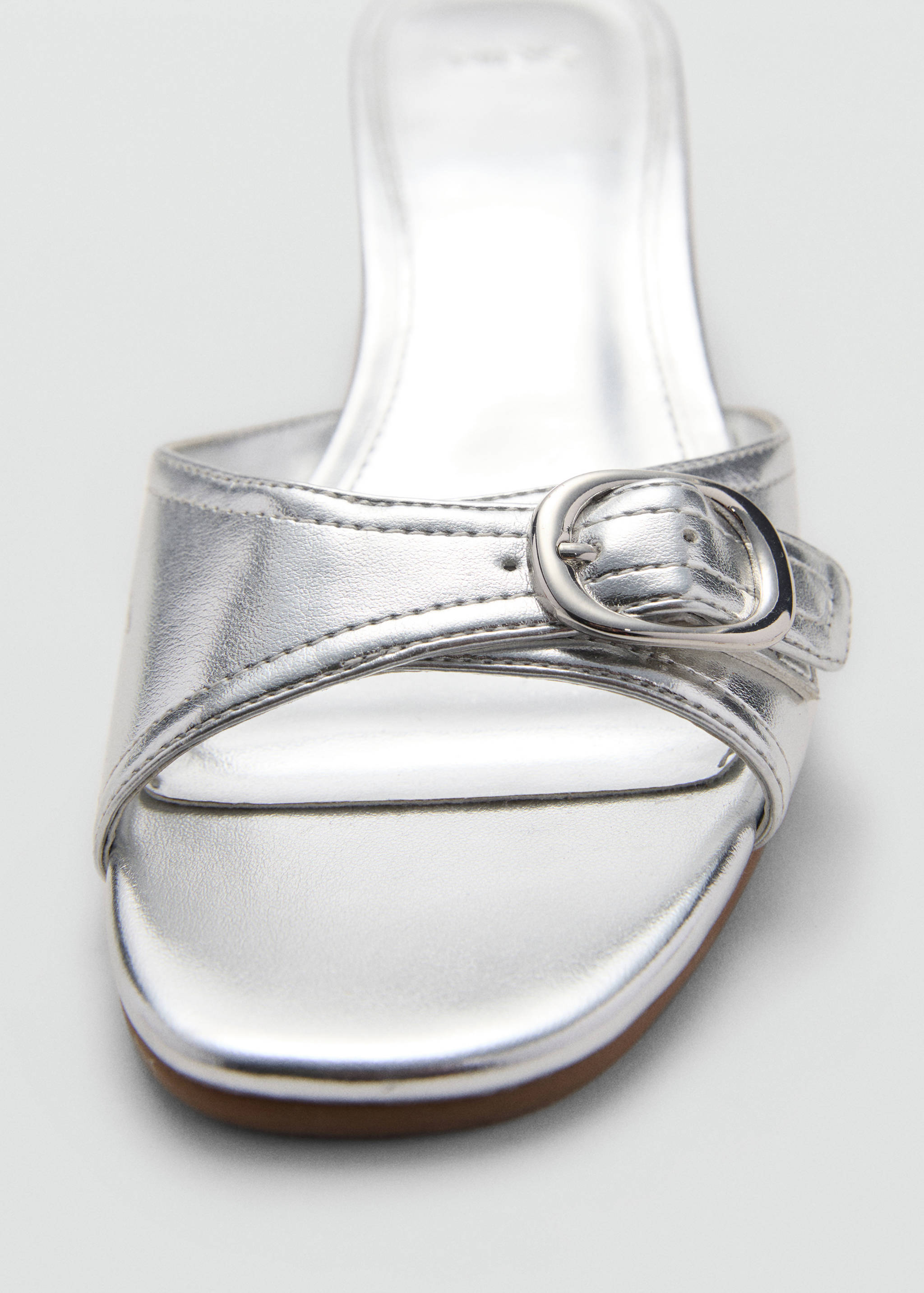 Metallic wedge sandal with buckle detail - Details of the article 1