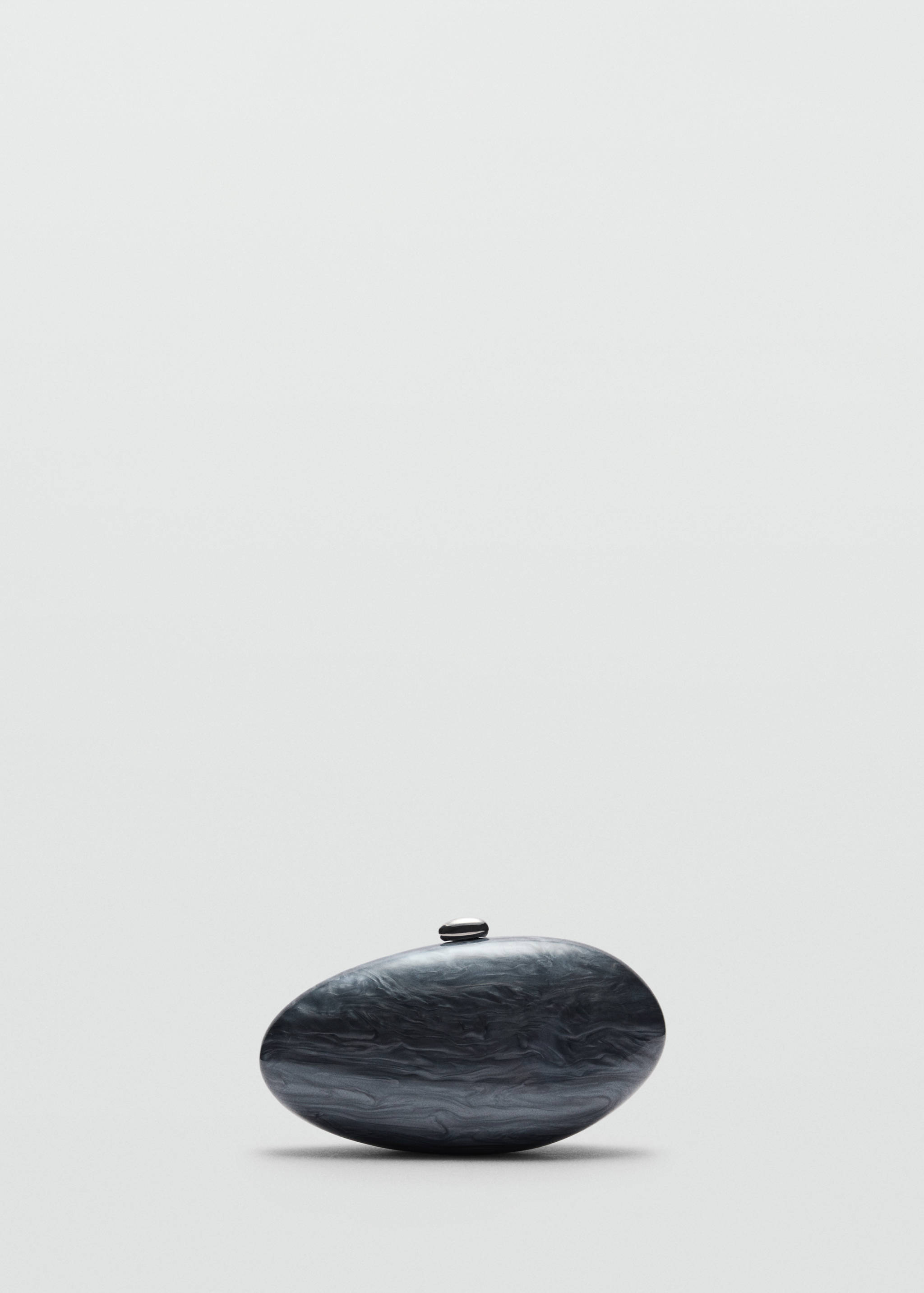 Pearl-effect clutch bag - Article without model