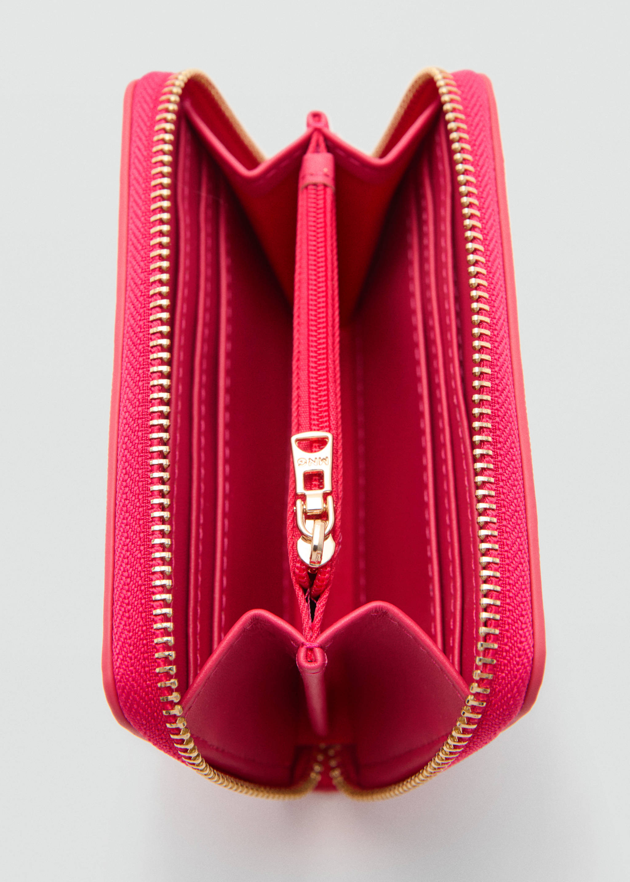 Saffiano-effect wallet - Details of the article 1