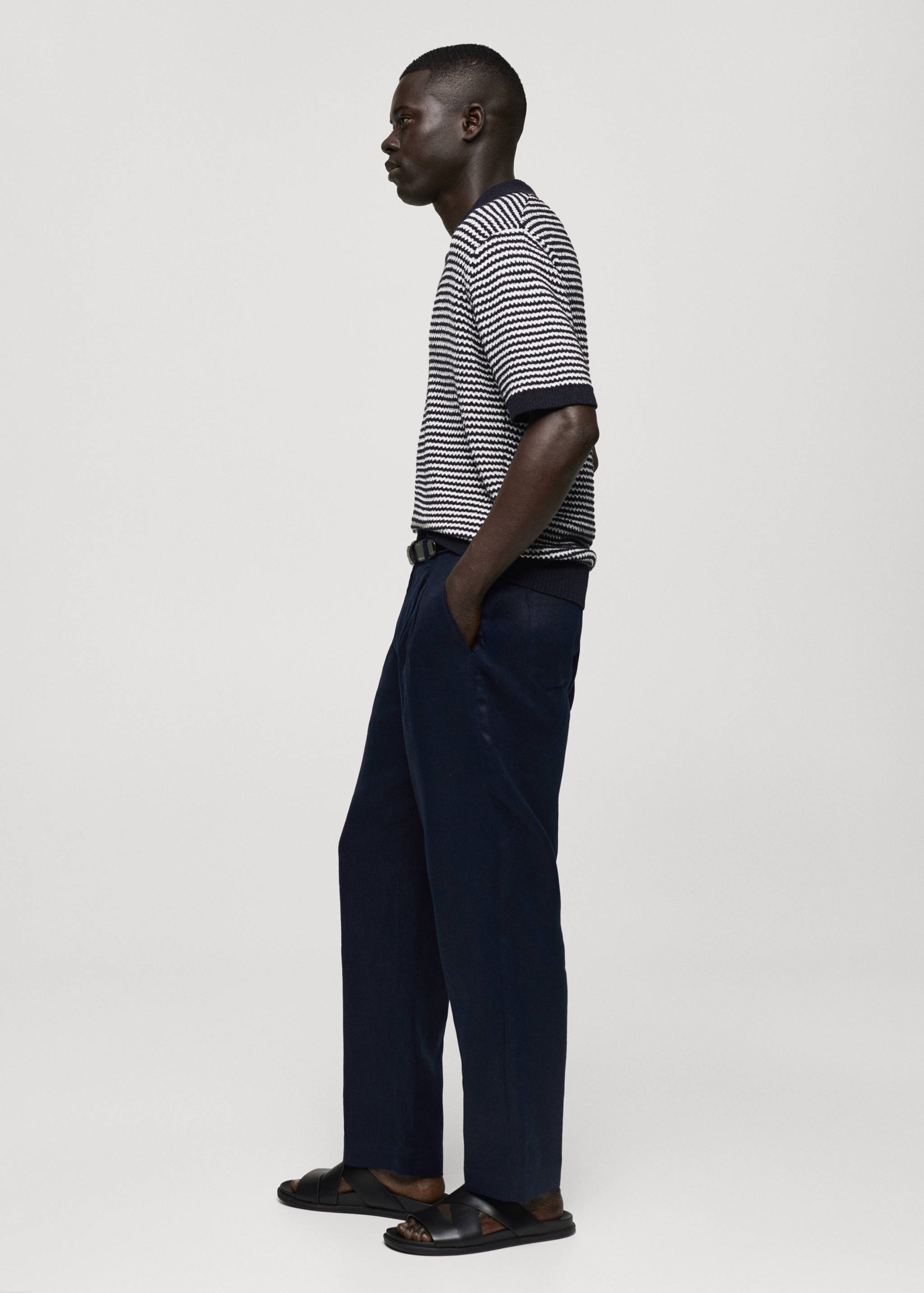 Relaxed-fit 100% linen pants - Details of the article 2