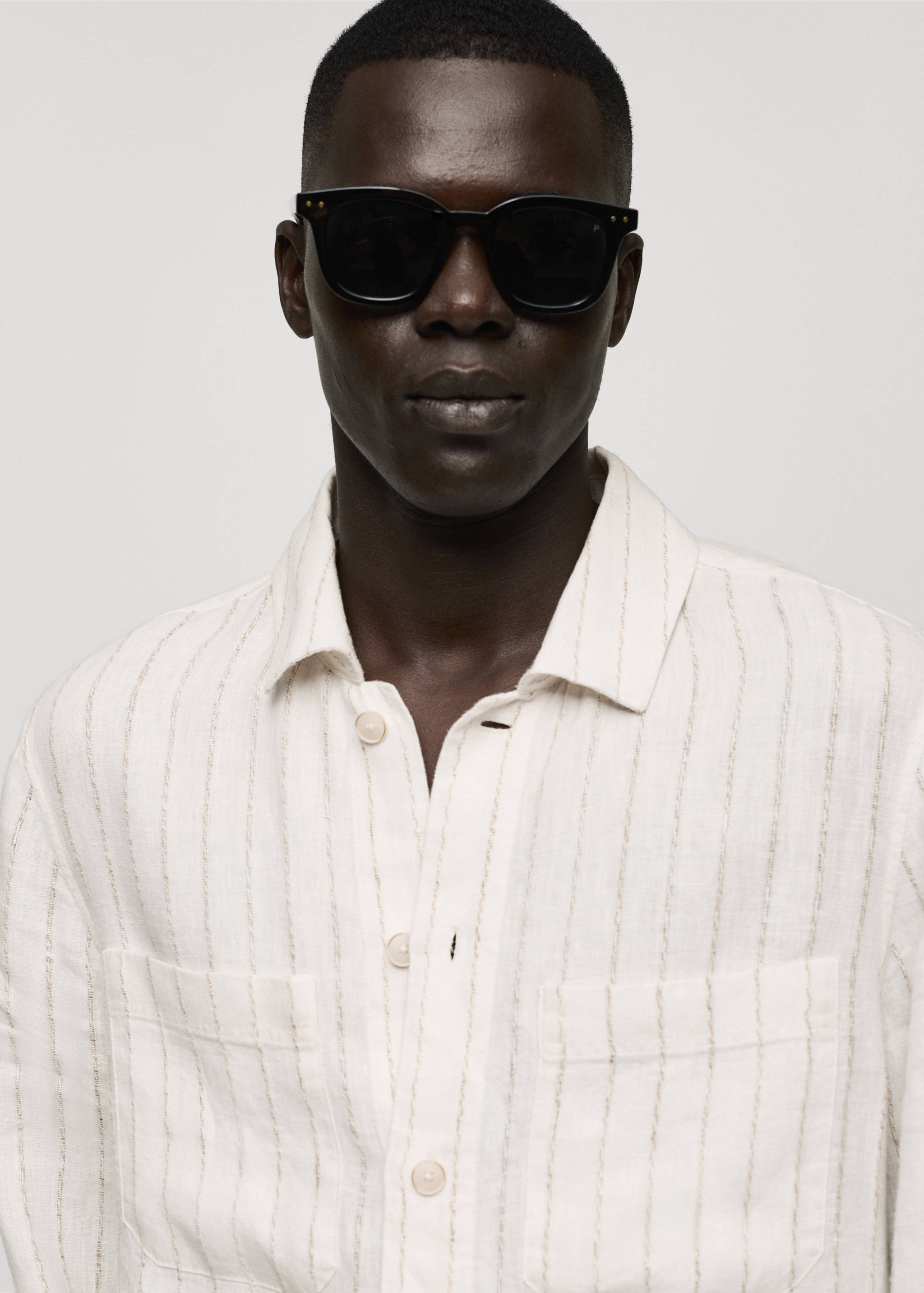 100% linen striped regular-fit shirt - Details of the article 1