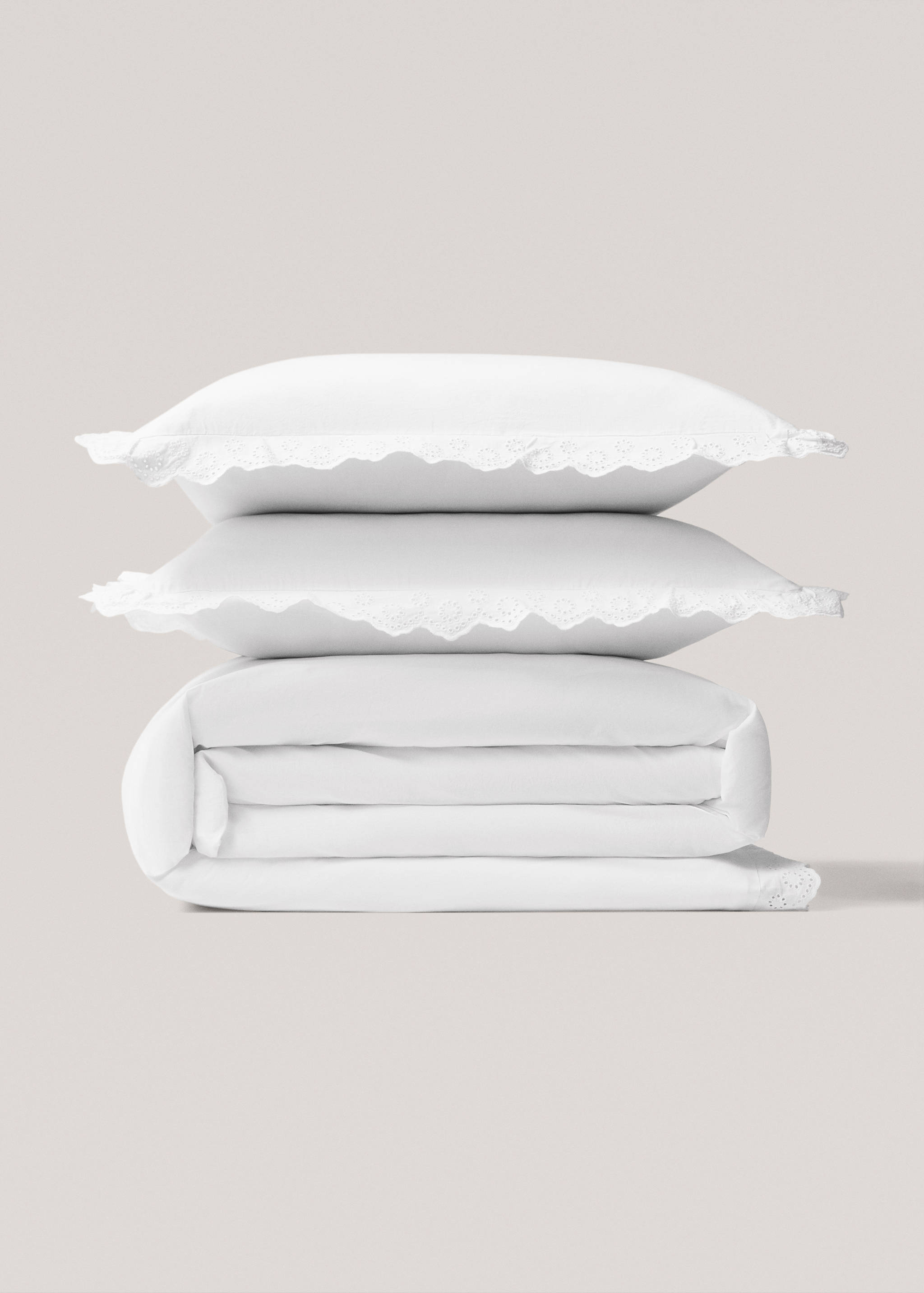 Cotton duvet cover with embroidered flounces for king bed - Article without model