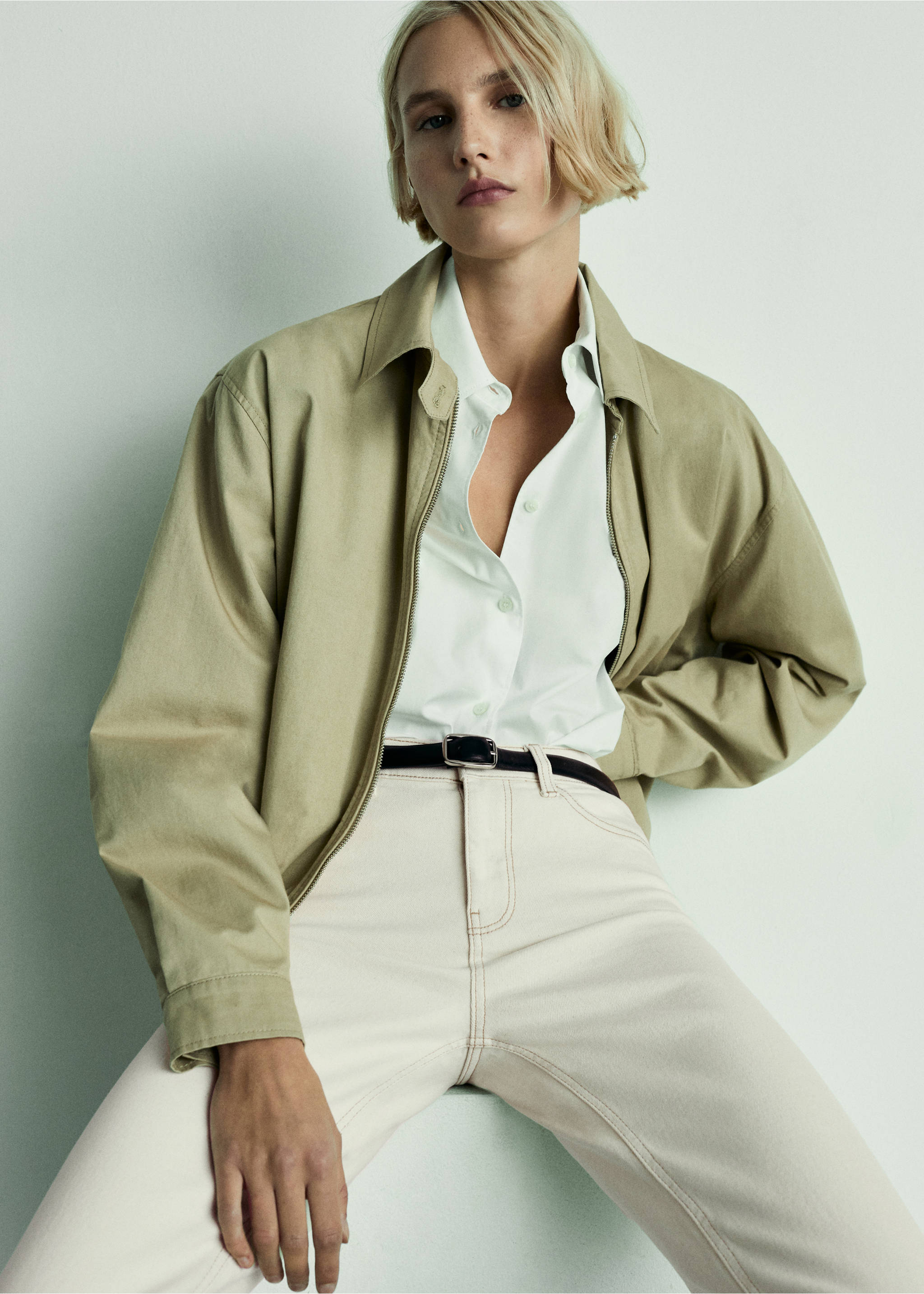 Newmom comfort high-rise jeans - Details of the article 1, Off White. Ref: 77030594-00.