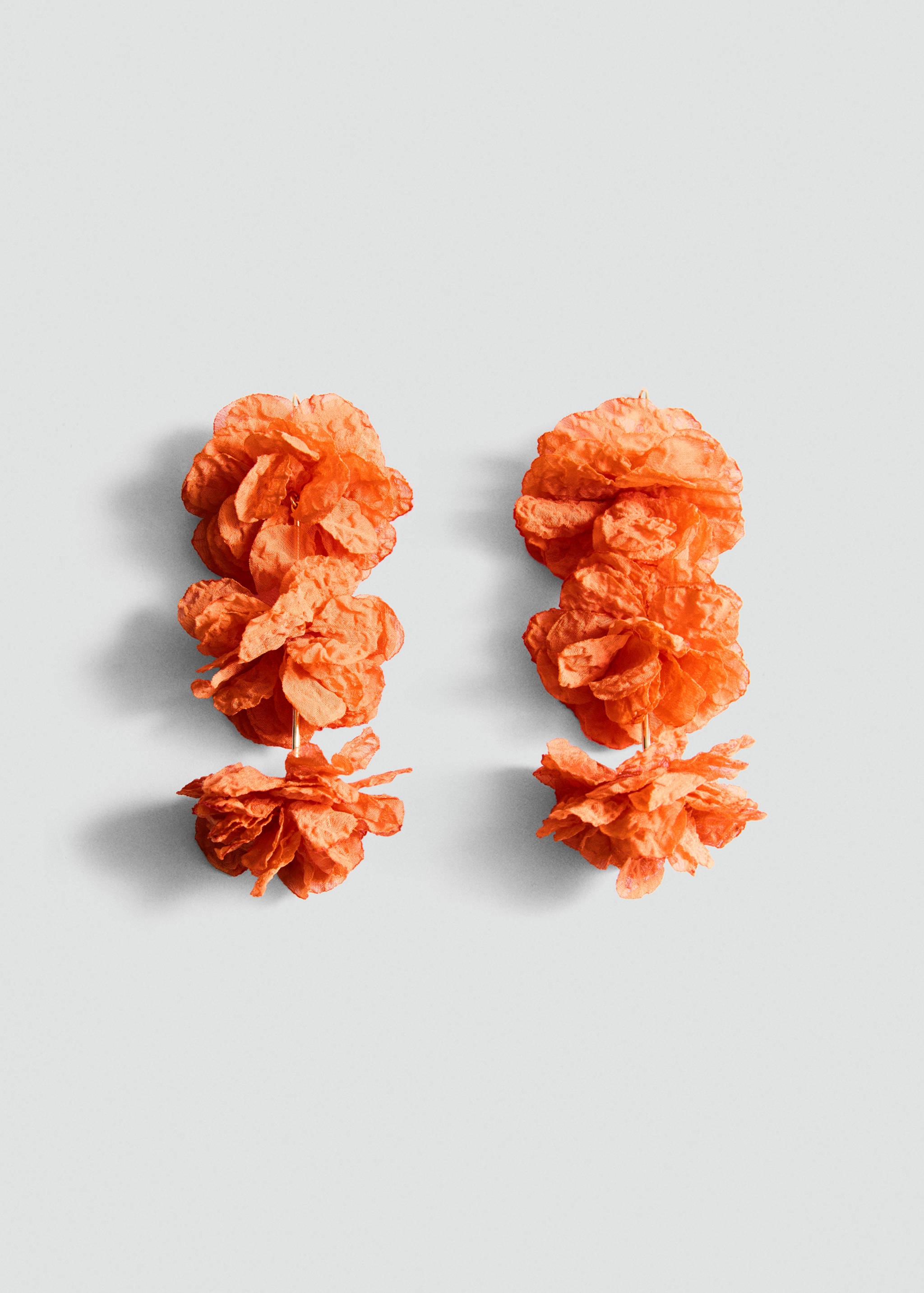 Flower pendant earrings - Article without model